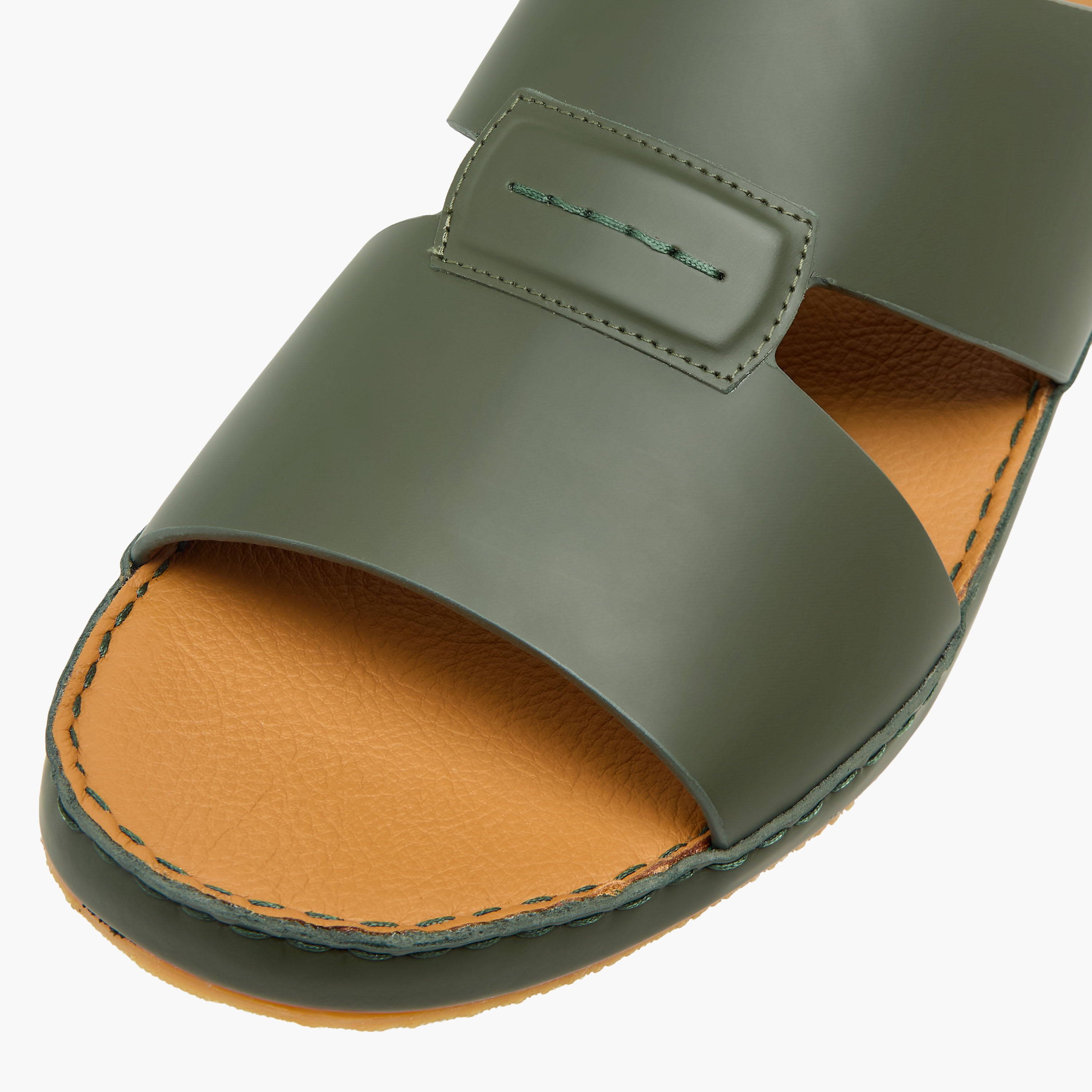 صندل مريح سهل الارتداء للرجال من دوتشيني-men-shoes-sandals-image-4