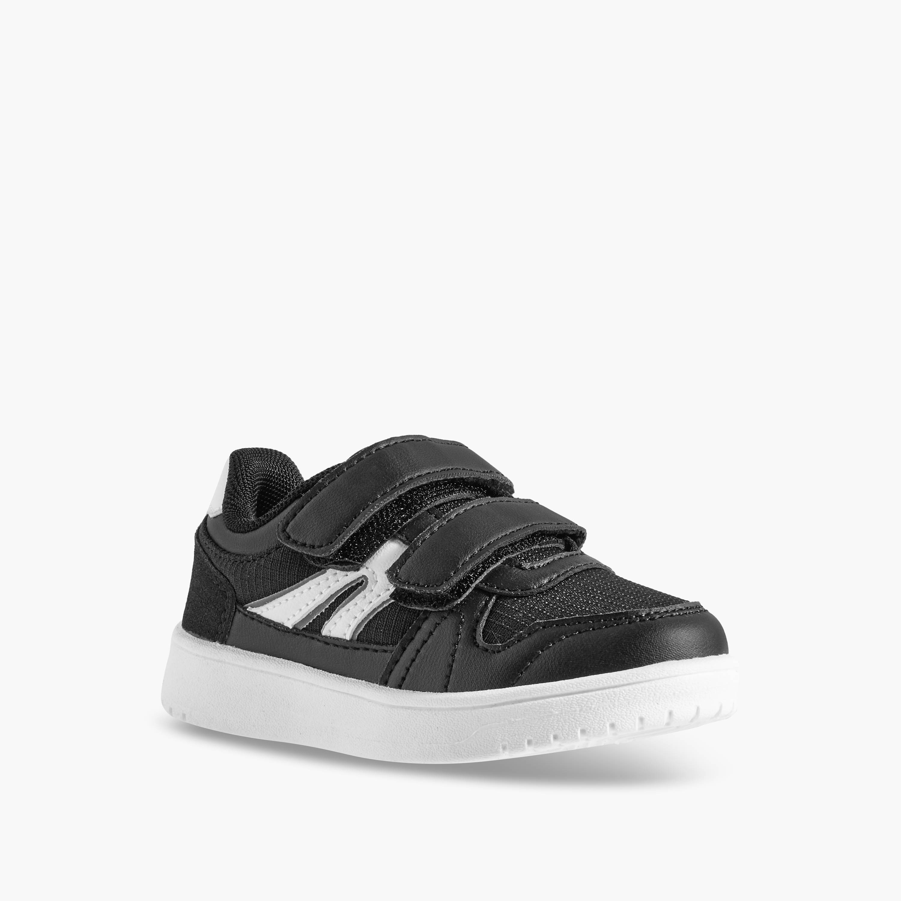 حذاء سنيكرز بشريط إغلاق لاصق للأولاد من جونيورز-boys-shoes-sneakers-image-2