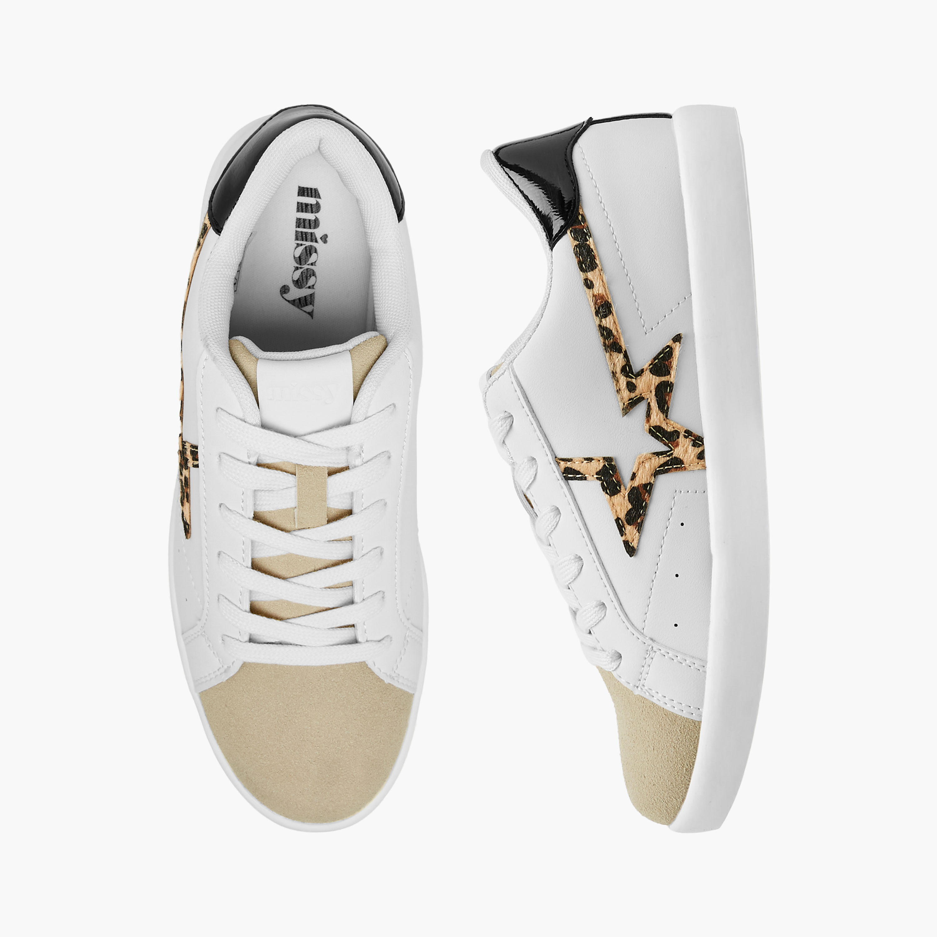 حذاء سنيكرز بألواح ورباط إغلاق من ميسي-women-shoes-sneakers-image-1
