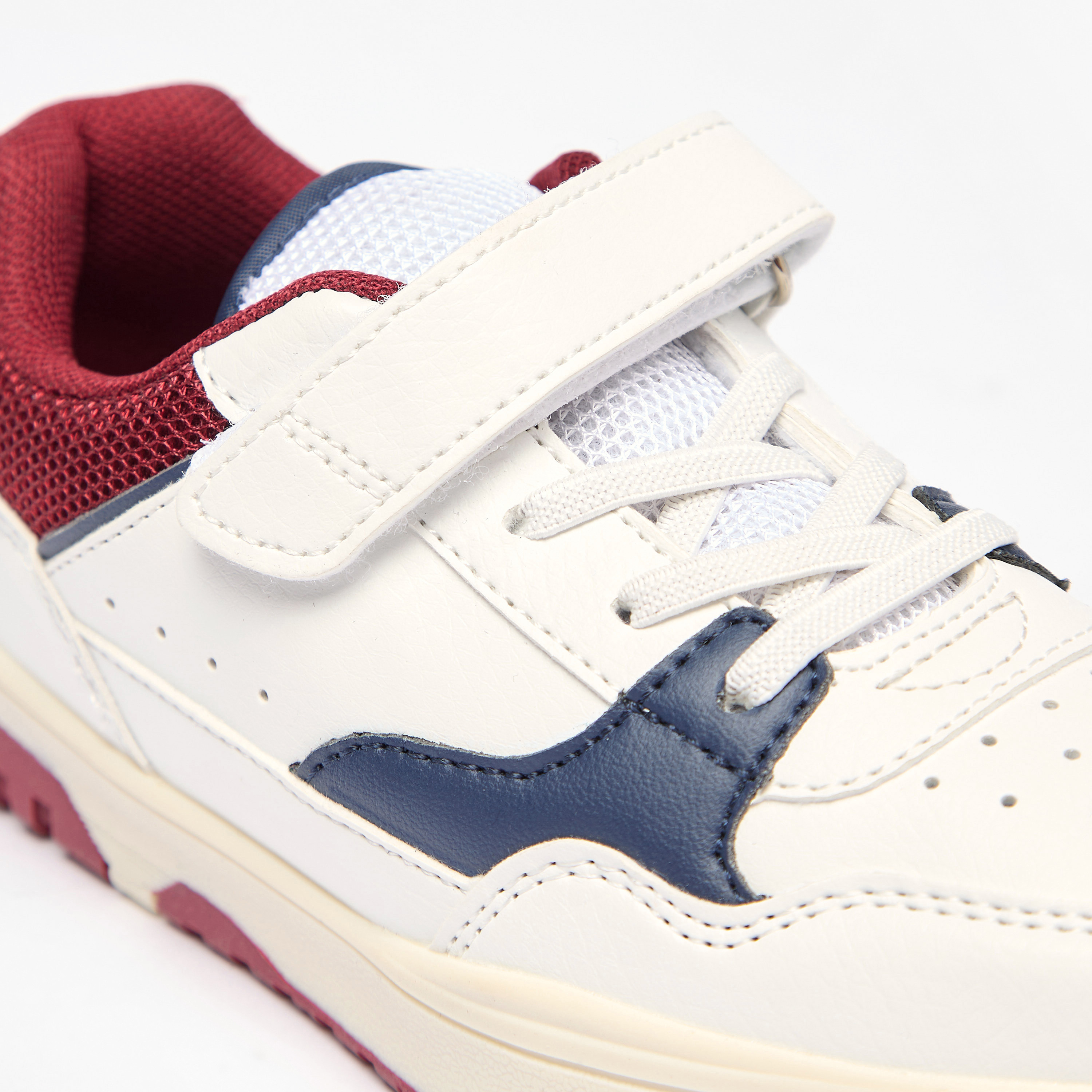 حذاء متعدد التصاميم بشريط إغلاق لاصق من إل بي إل من شو إكسبرس-boys-shoes-schoolshoes-image-5