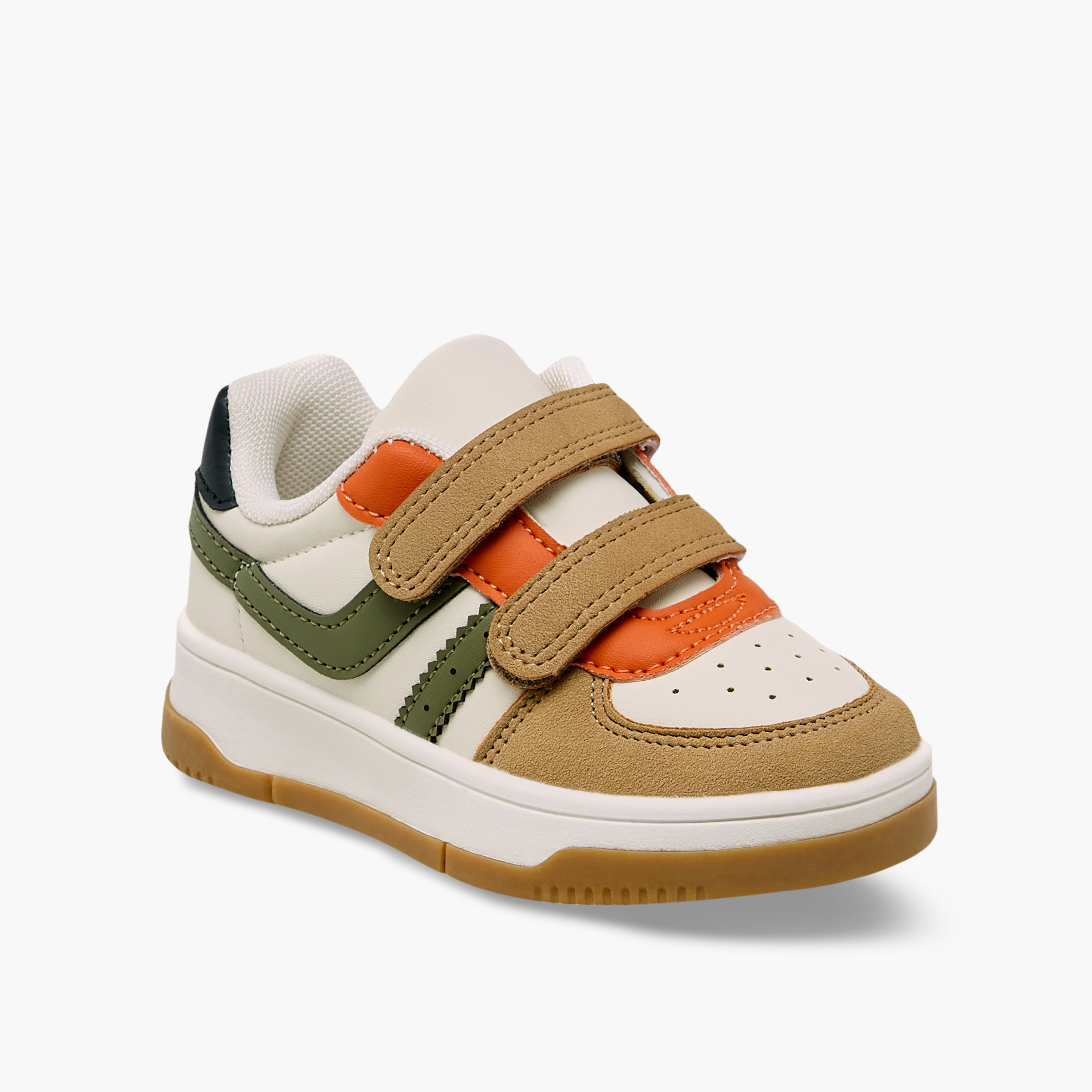 حذاء بشريط إغلاق للأولاد من جونيورز-boys-shoes-sneakers-image-2