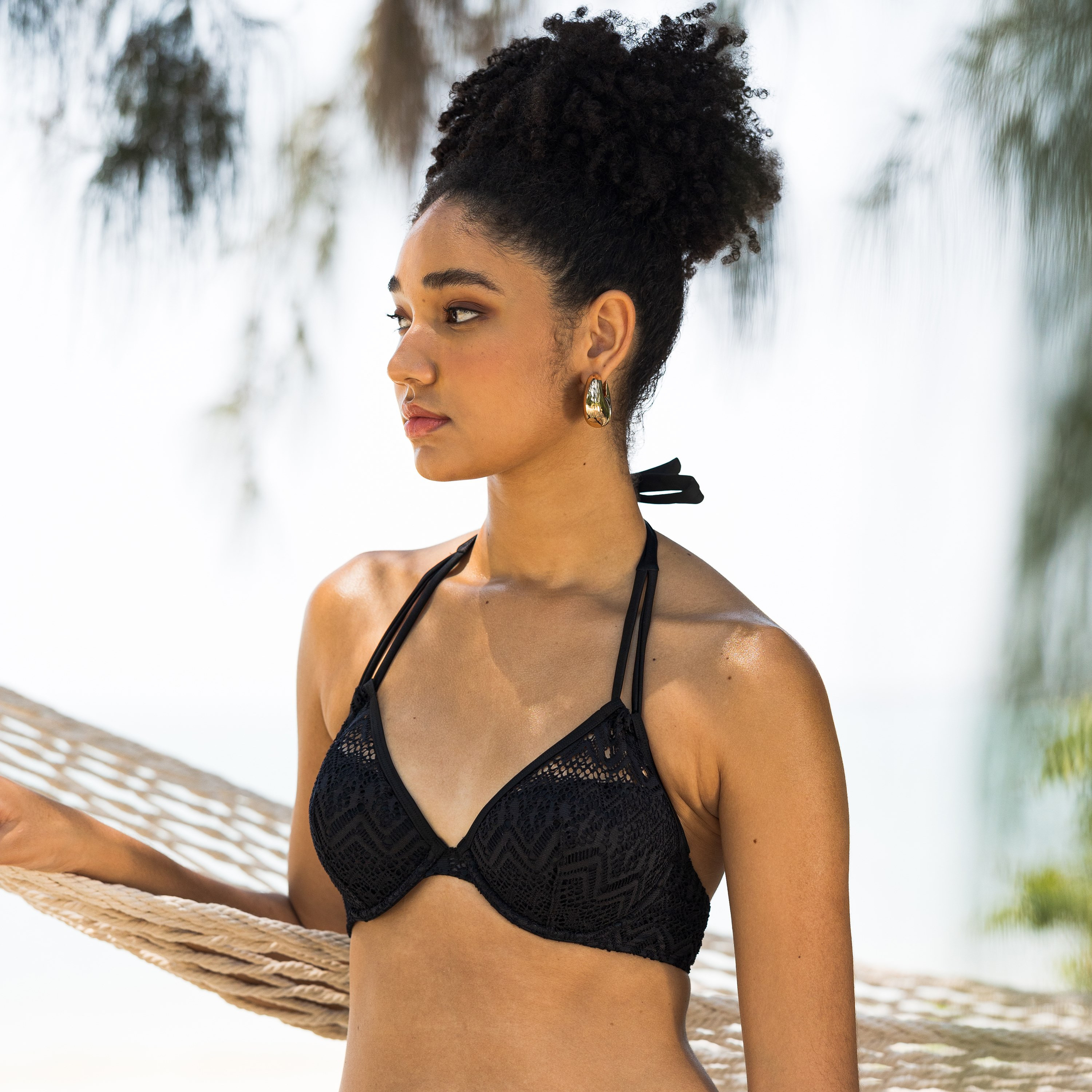 طقم بيكيني علوي من دورينا بلون أسود برباط مبطن خفيفة وذات سلك-women-clothing-swimandbeach-bikinis-image-5