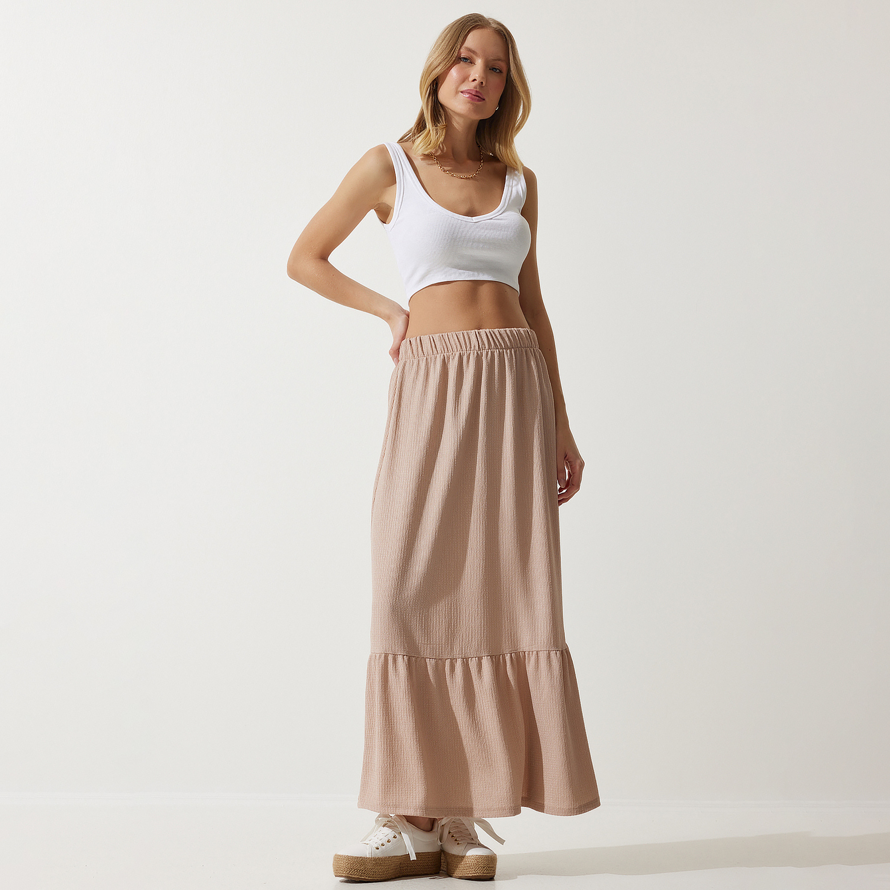 تنورة نسائية ماكسي ذات طبقات بلون بيج من إسطنبول من سعادة إسطنبول-women-clothing-bottoms-skirts-image-2