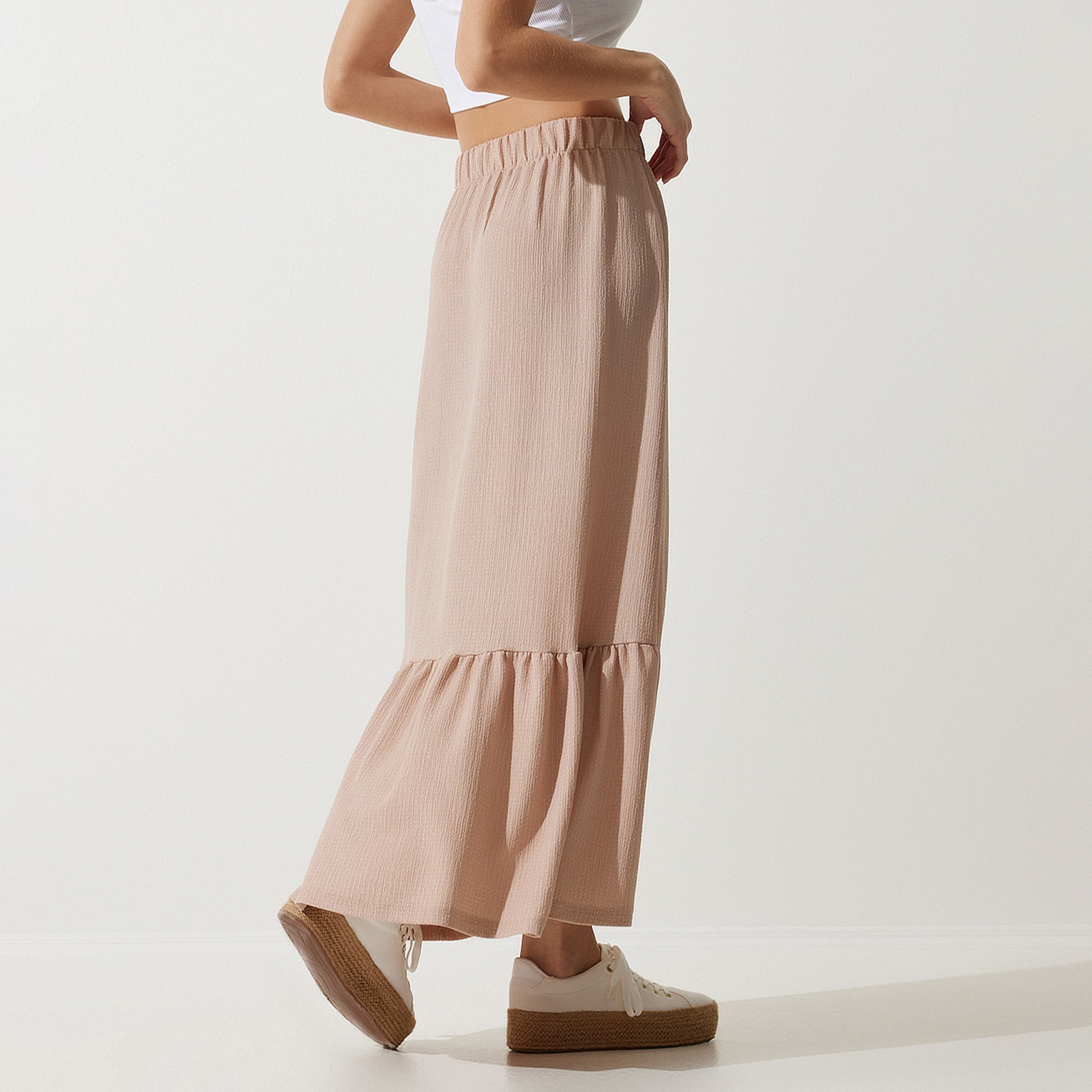 تنورة نسائية ماكسي ذات طبقات بلون بيج من إسطنبول من سعادة إسطنبول-women-clothing-bottoms-skirts-image-4