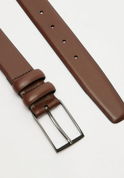 Duchini Solid Waist Belt with Pin Buckle Closure