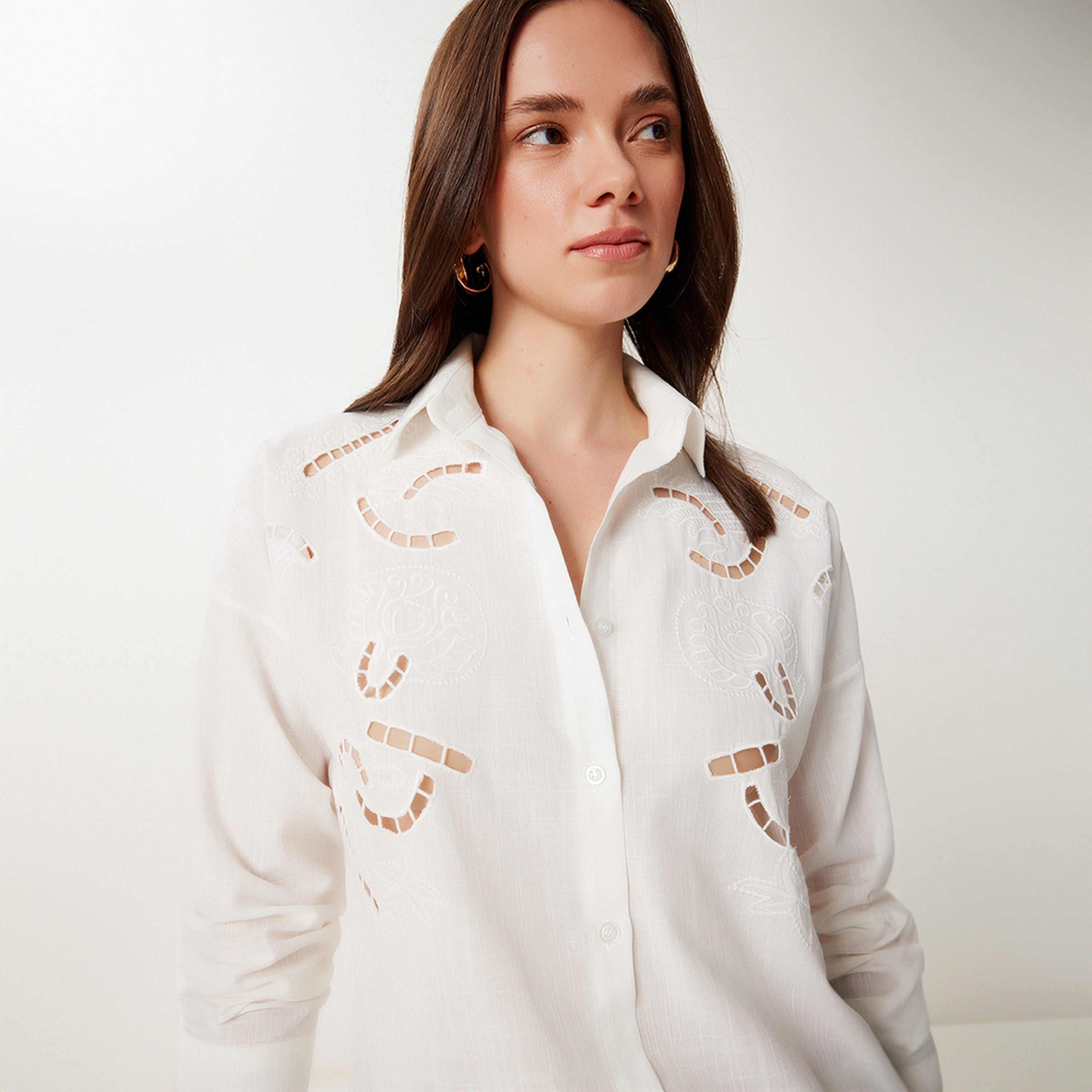 قميص نسائي مطرز من الكتان البيج من إسطنبول السعادة-women-clothing-shirtsandblouses-shirts-image-5