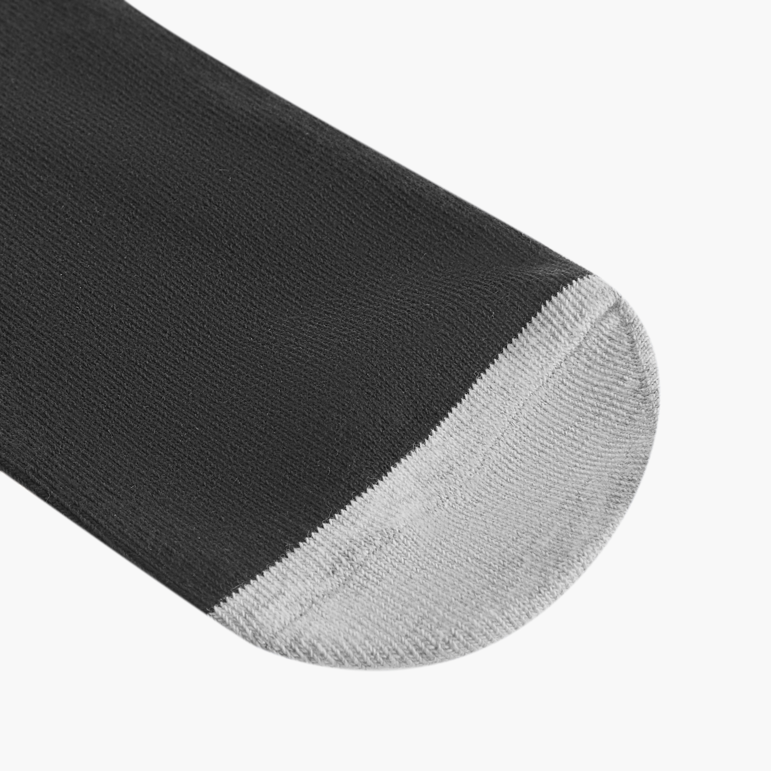 Lee Cooper Logo Detail Non-Terry Ankle Length Socks - Set of 7-men-socks-image-3
