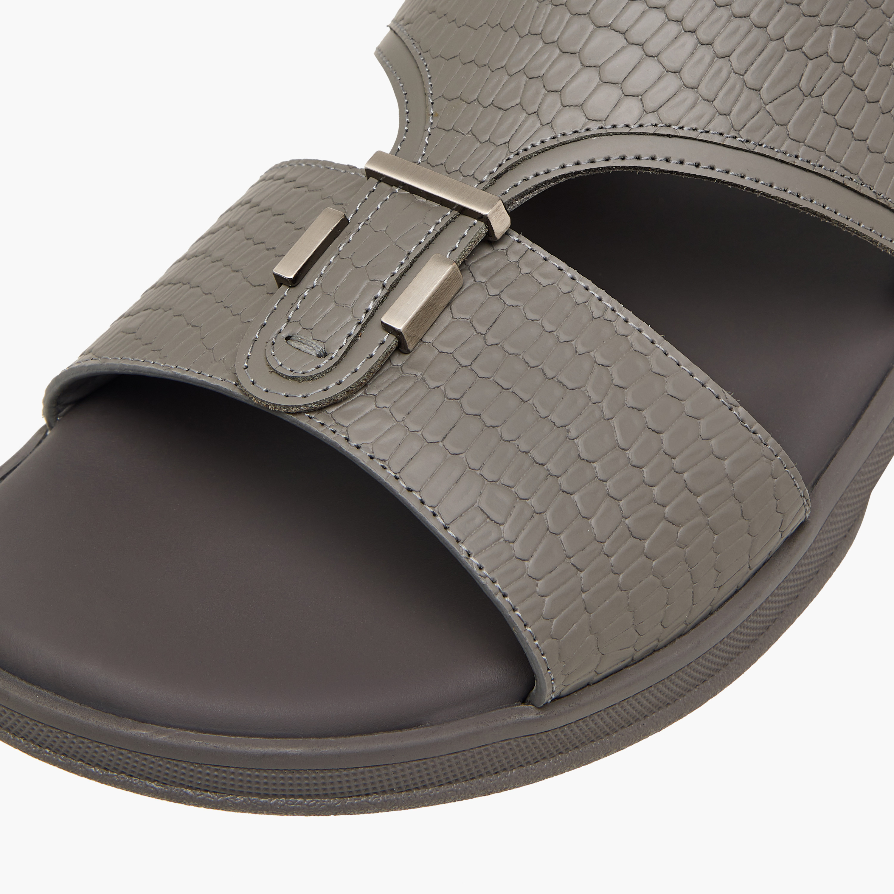 Duchini Men's Metal Accent Slip-On Arabic Sandals-men-shoes-sandals-image-4