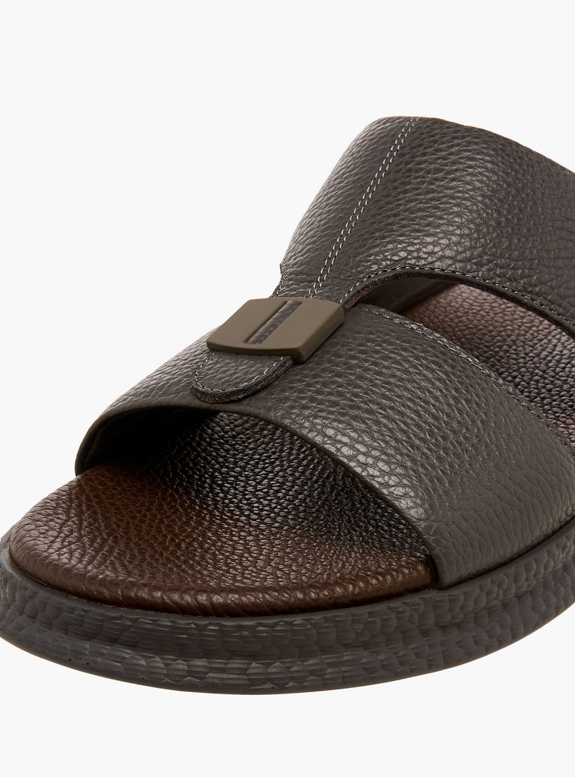 صندل عربي جلد سهل الارتداء للرجال من لو كونفورت-men-shoes-sandals-image-4