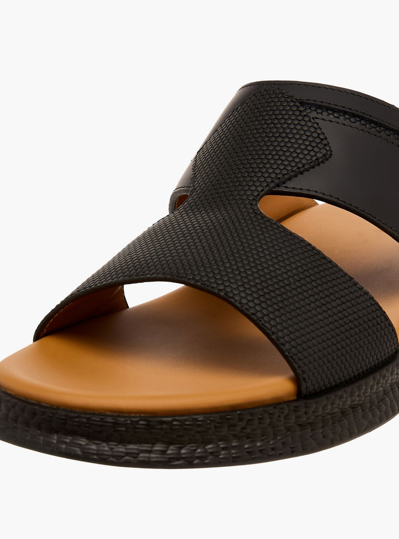 Le Confort Men Slip-On Arabic Sandals-men-shoes-sandals-image-4