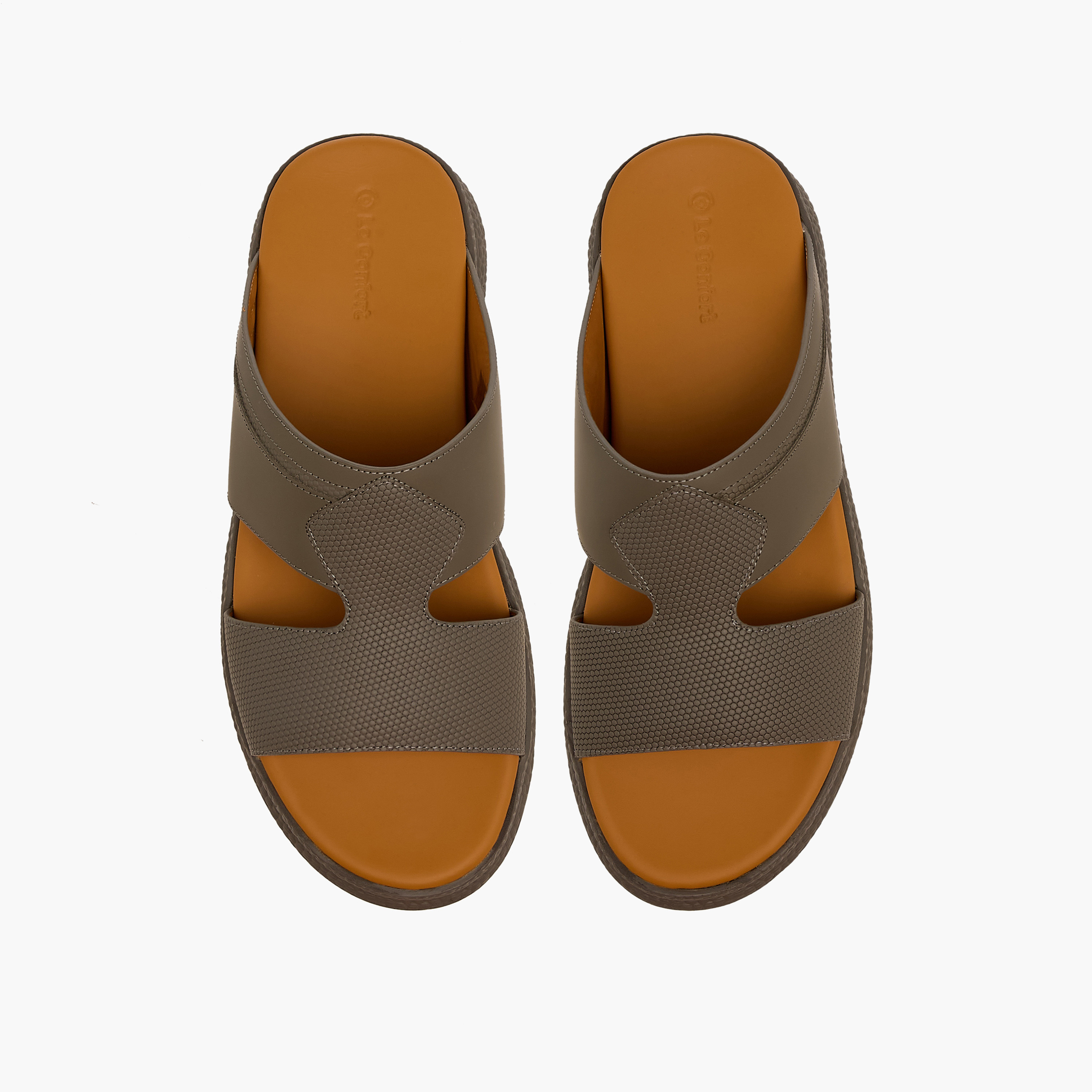 صندل عربي سهل الارتداء للرجال من لو كونفورت-men-shoes-sandals-image-1