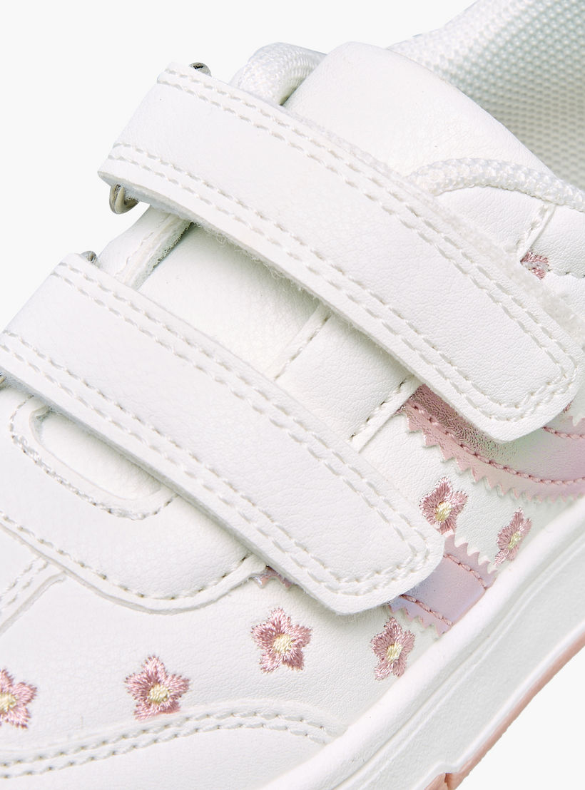 حذاء سنيكرز طول الكاحل بشريط إغلاق لاصق للبنات من جونيورز-girls-shoes-sneakers-image-4