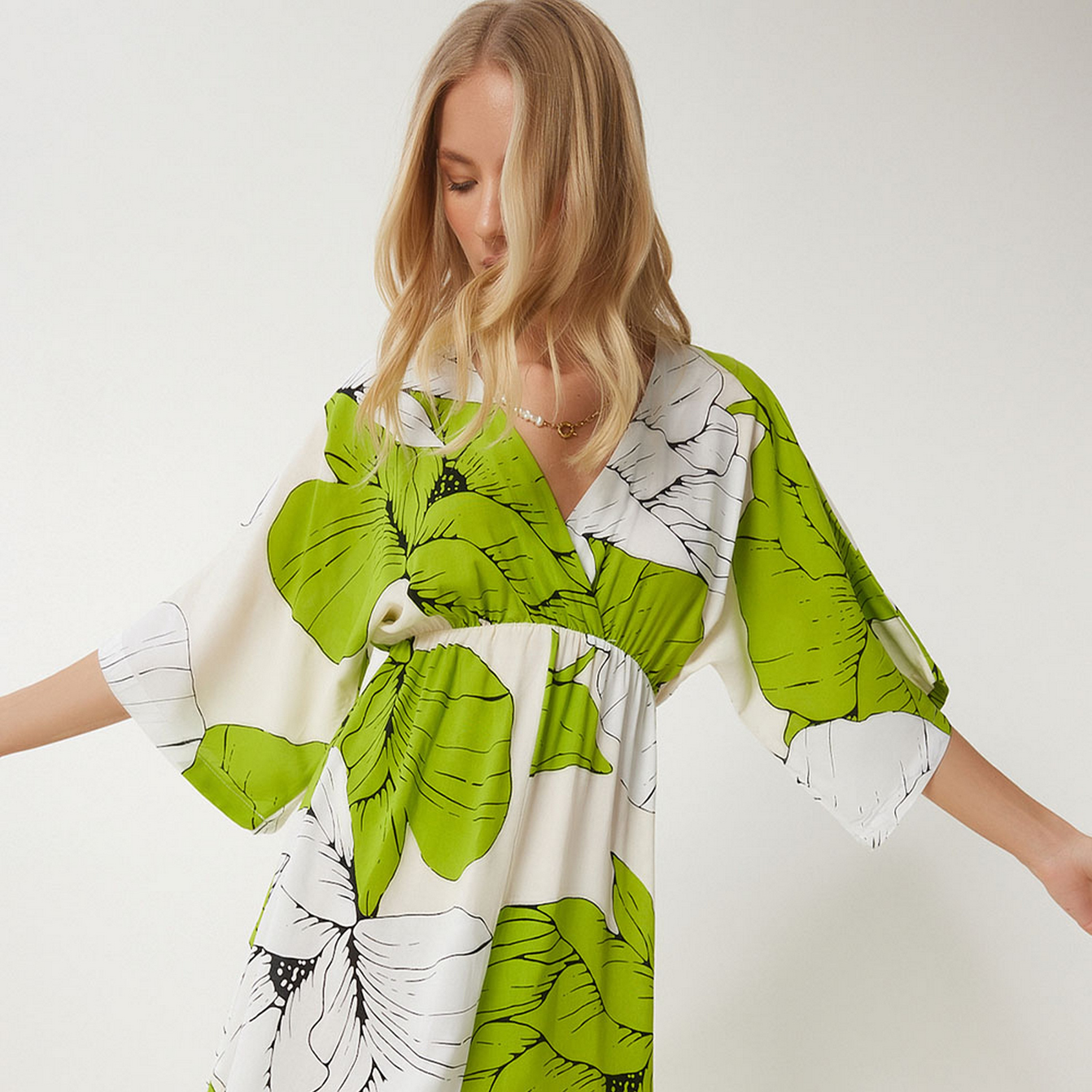 Happiness Istanbul Floral Print Viscose Wide Sleeves Slit Green Women's Midi Dress-women-clothing-dresses-image-4