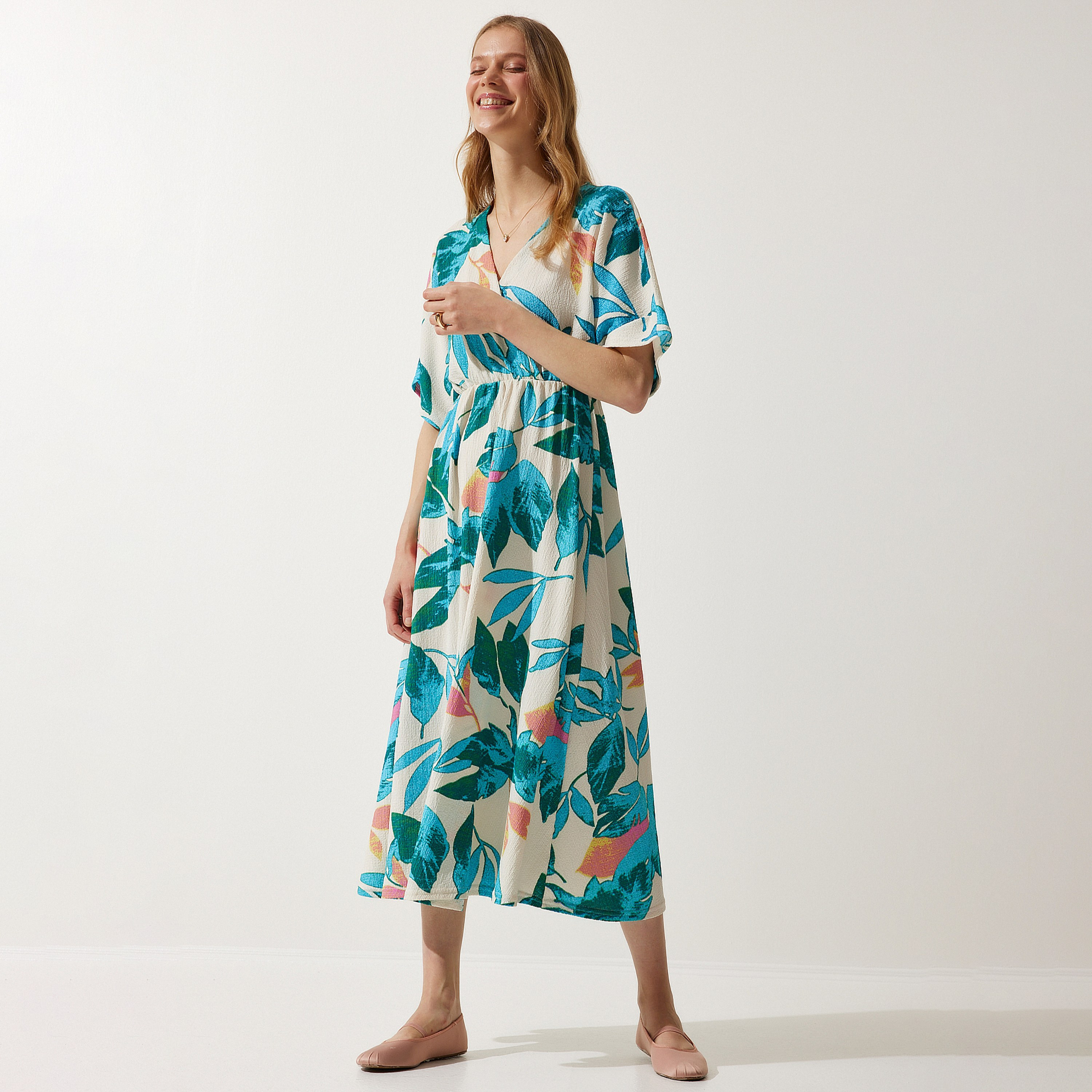فستان نسائي ميدي أزرق بأكمام واسعة بطبعة نباتية من إسطنبول السعادة-women-clothing-dresses-image-2