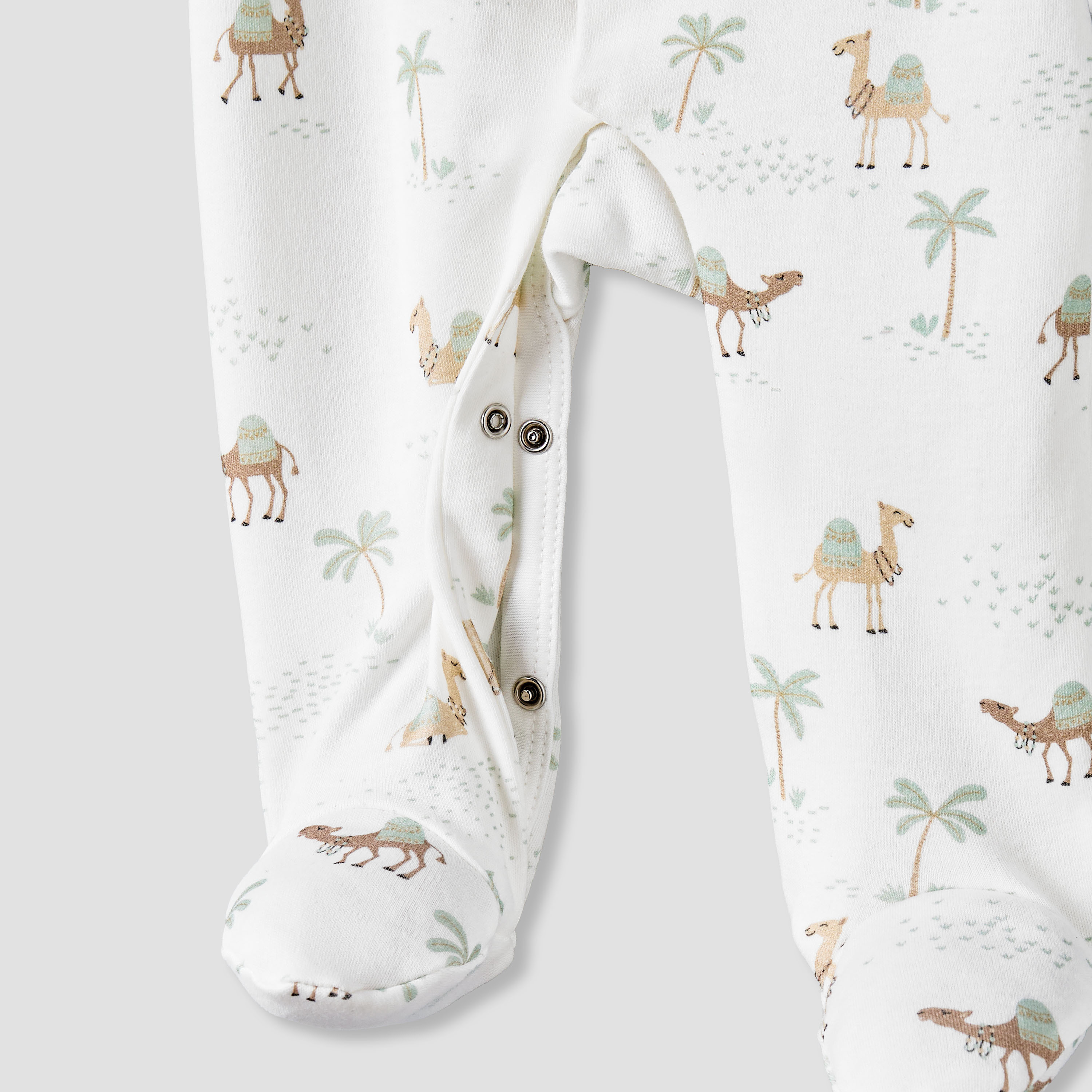 Juniors Cotton Mandarin Collar Long Sleeves Sleepsuit with Camel Print-baby-boys-clothing-nightwear-sleepsuits-image-5