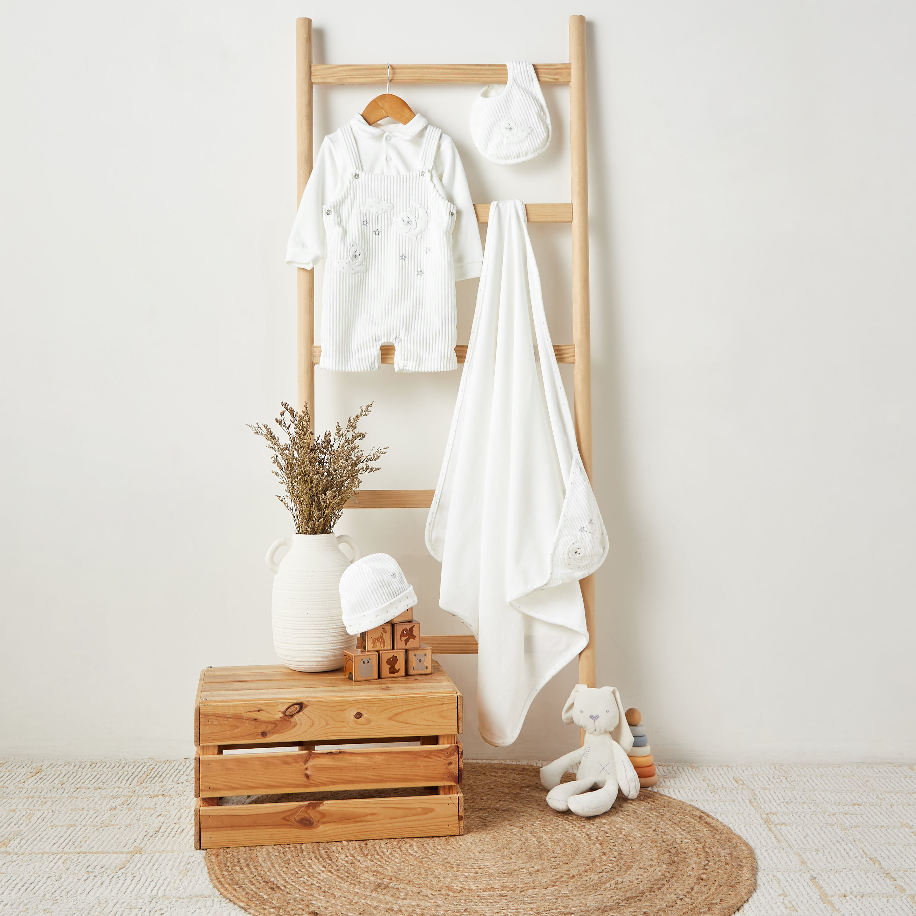 Giggles Collared Long Sleeves T-shirt and Dungaree Set with Applique Design-baby-boys-clothing-setsandcoords-image-6