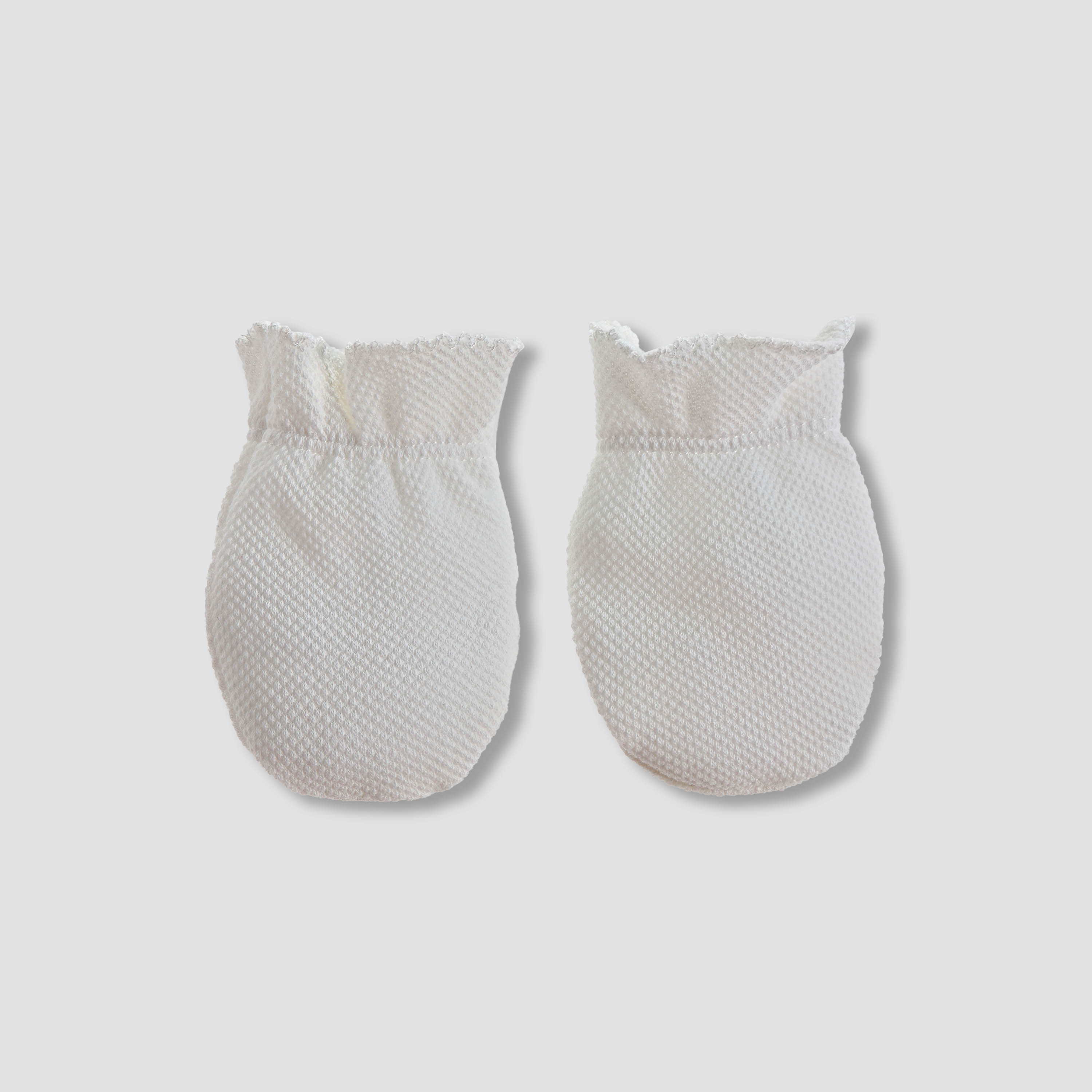 Giggles Textured Mittens with Scallop Detail-baby-girls-accessories-mittens-image-1