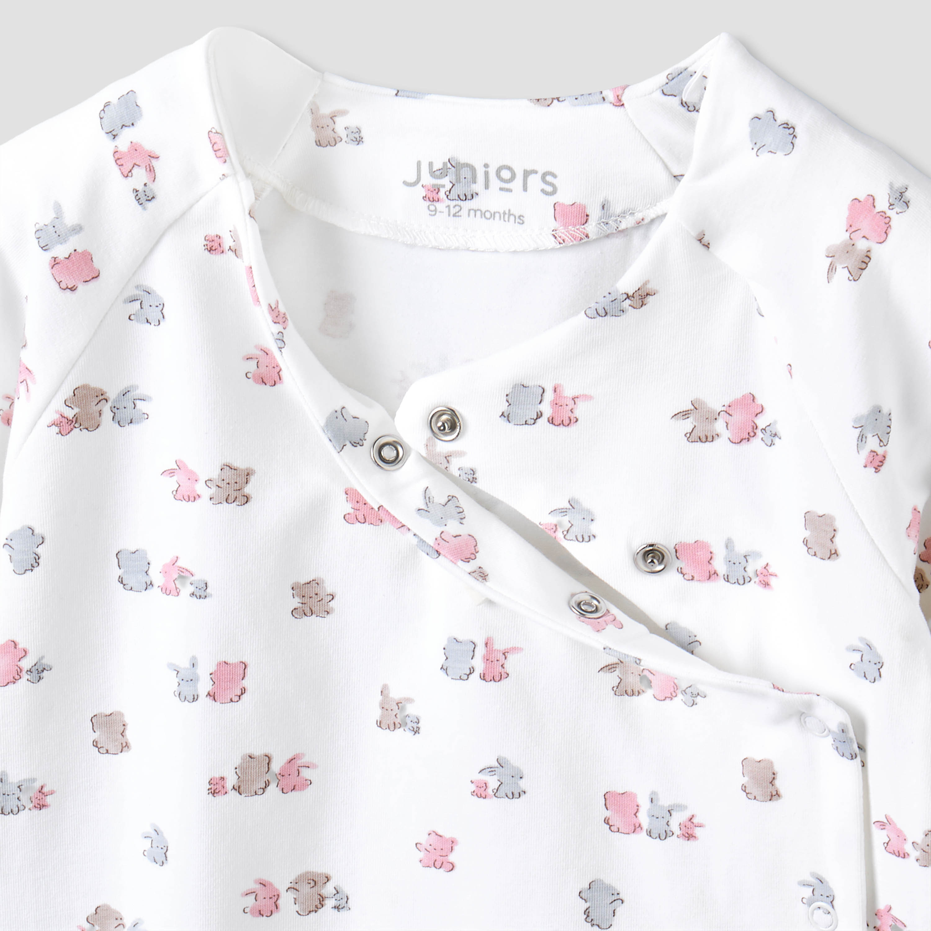 Juniors Cotton V-neck Long Sleeves Pyjama Set with Bear Print-baby-girls-clothing-nightwear-pyjamasets-image-6