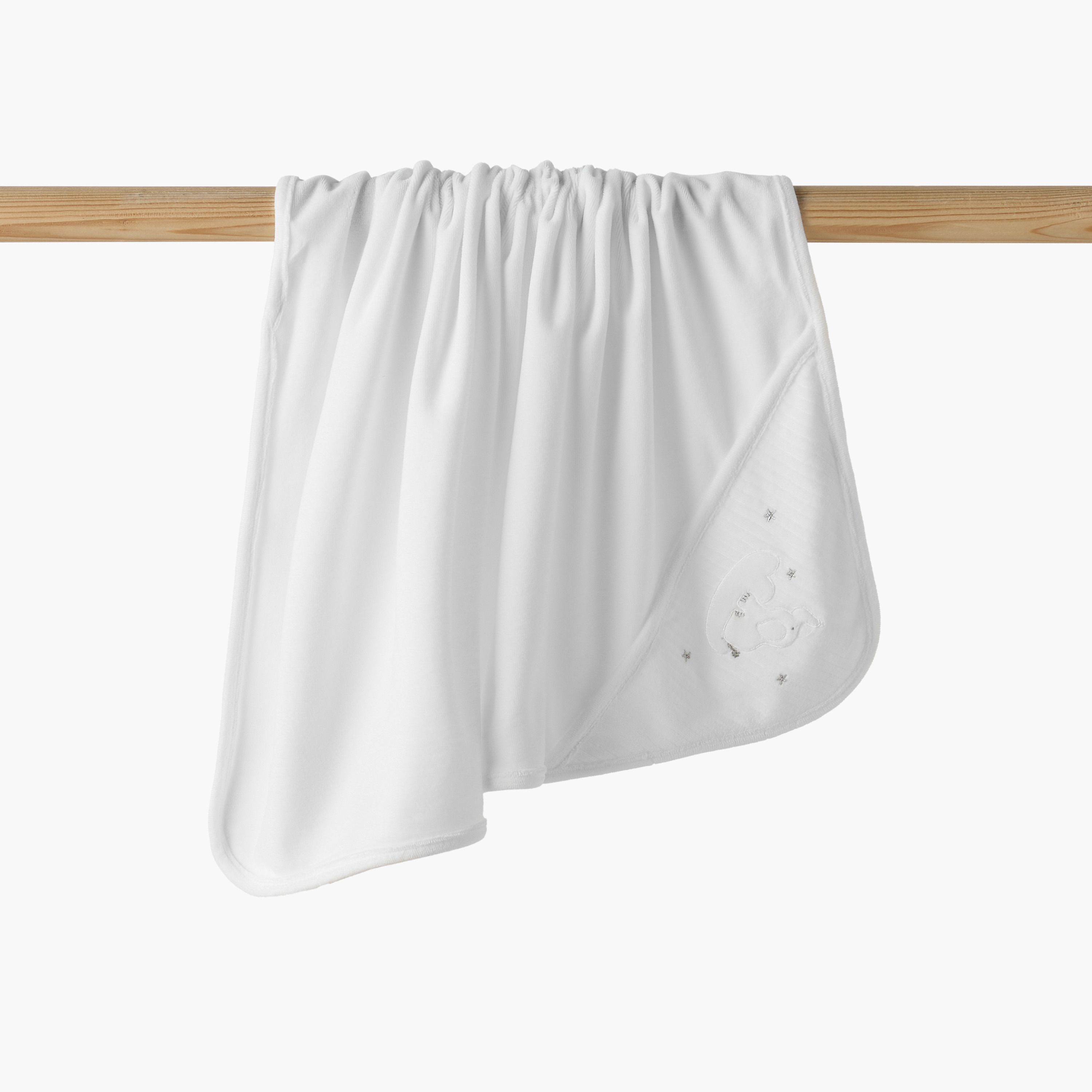 بطانية مواليد بقبعة وتطريزات من جيجلز-baby-nursery-blanketsandswaddles-receivingblankets-image-1