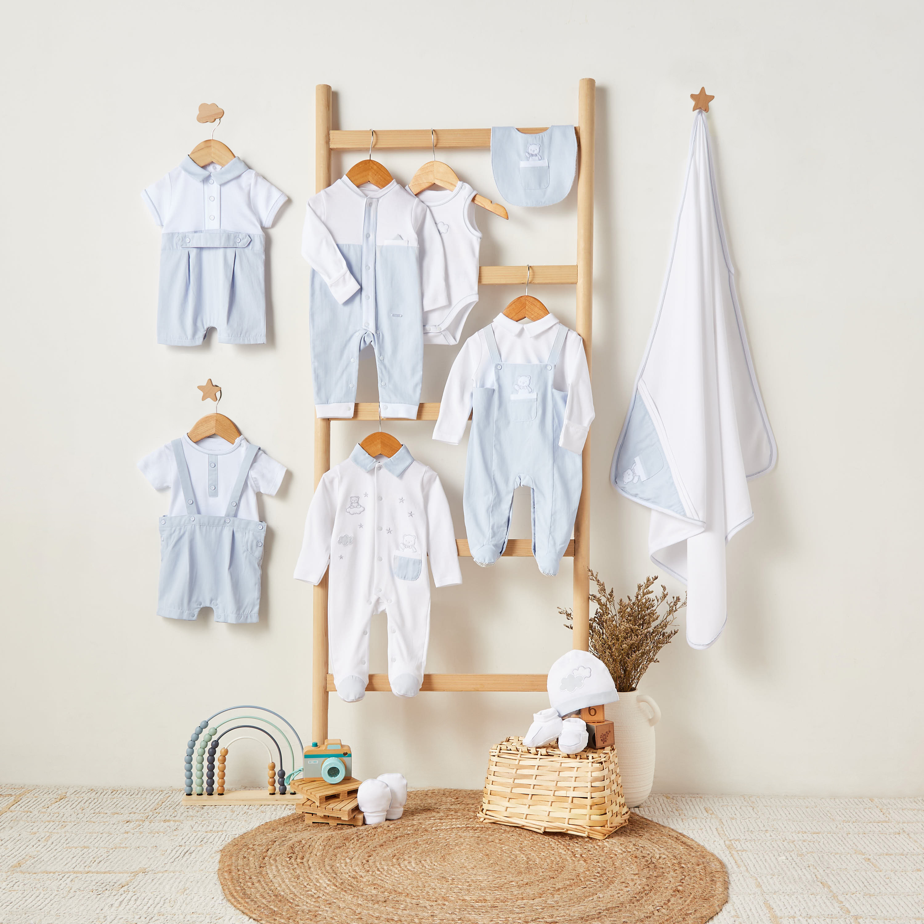 قبعة مطرزة من جيجلز-baby-boys-accessories-caps-image-1