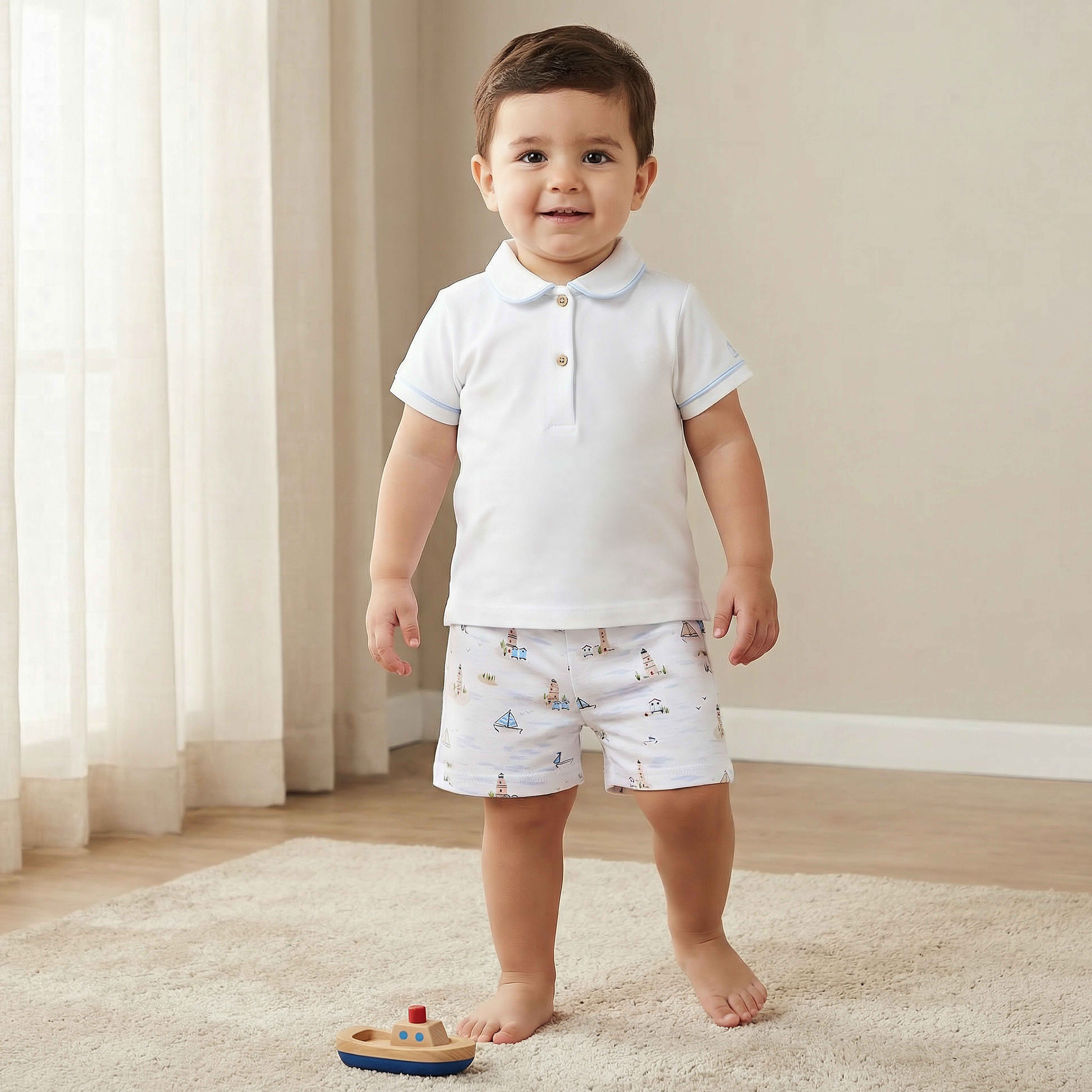 طقم تيشيرت وشورت قطن بياقة وأكمام قصيرة وطبعات من جونيورز-baby-boys-clothing-setsandcoords-image-1