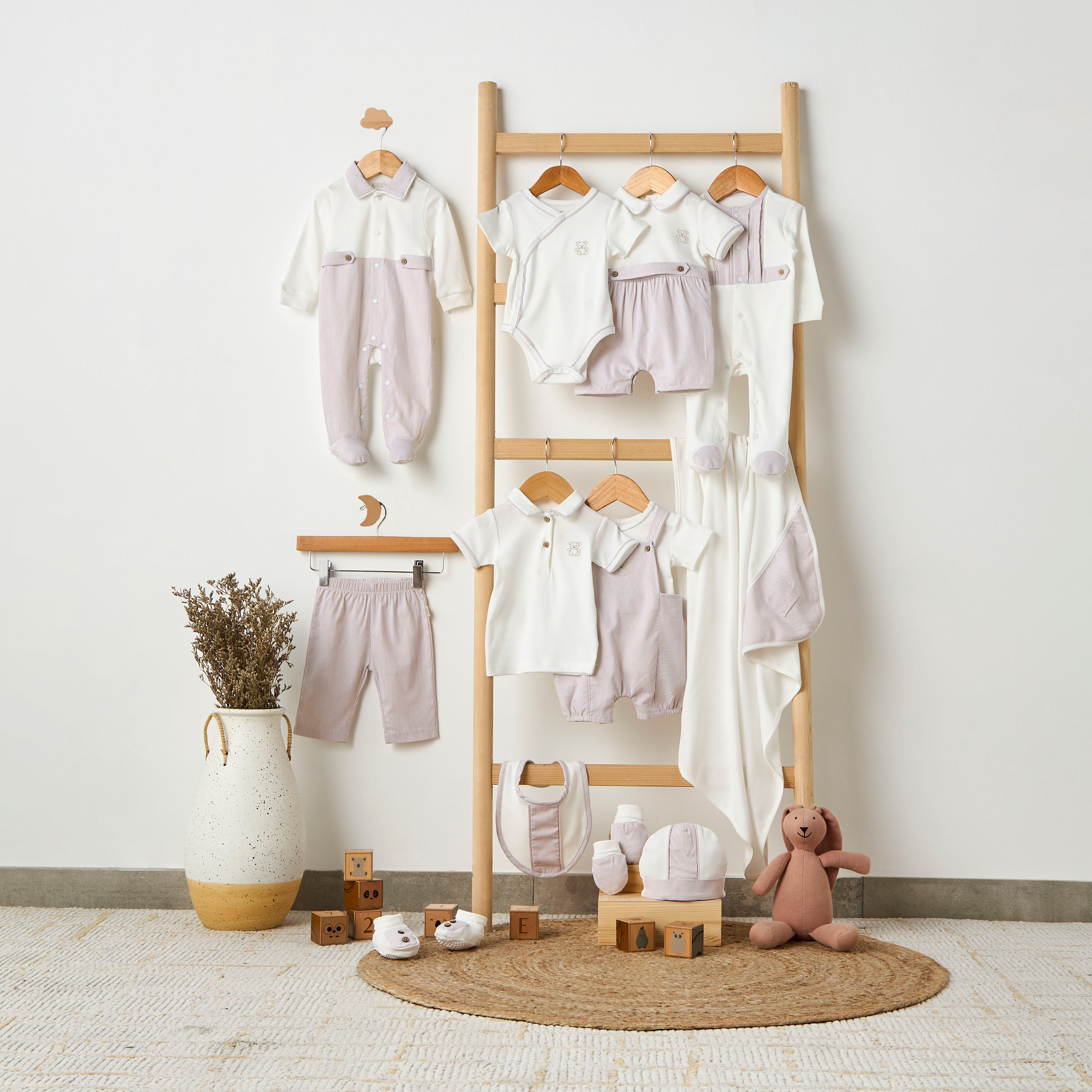Giggles Cotton Collared Long Sleeves Sleepsuit with Snap Button Closure-baby-boys-clothing-nightwear-sleepsuits-image-6