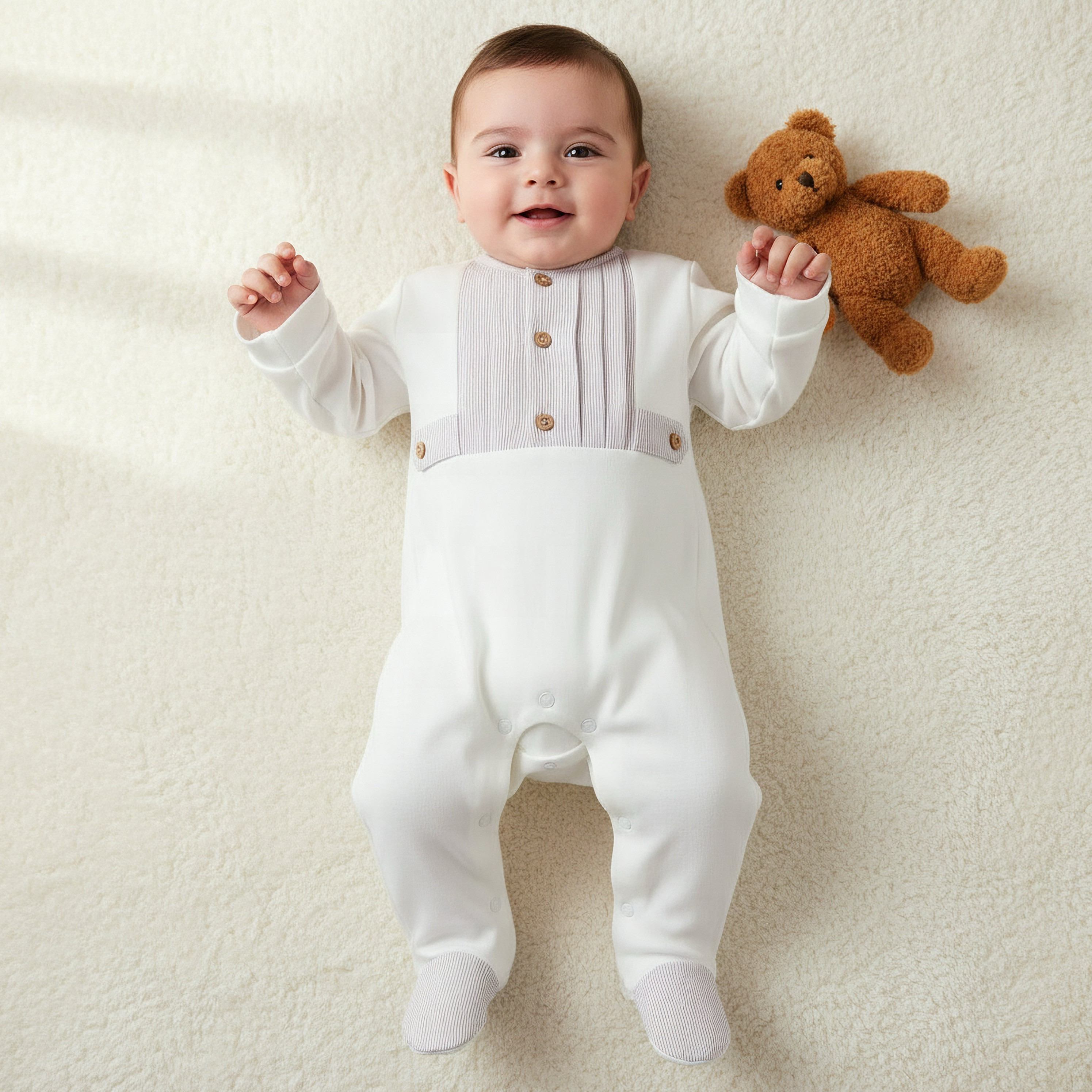 Giggles Cotton Round Neck Long Sleeves Sleepsuit with Snap Button Closure-baby-boys-clothing-nightwear-sleepsuits-image-1