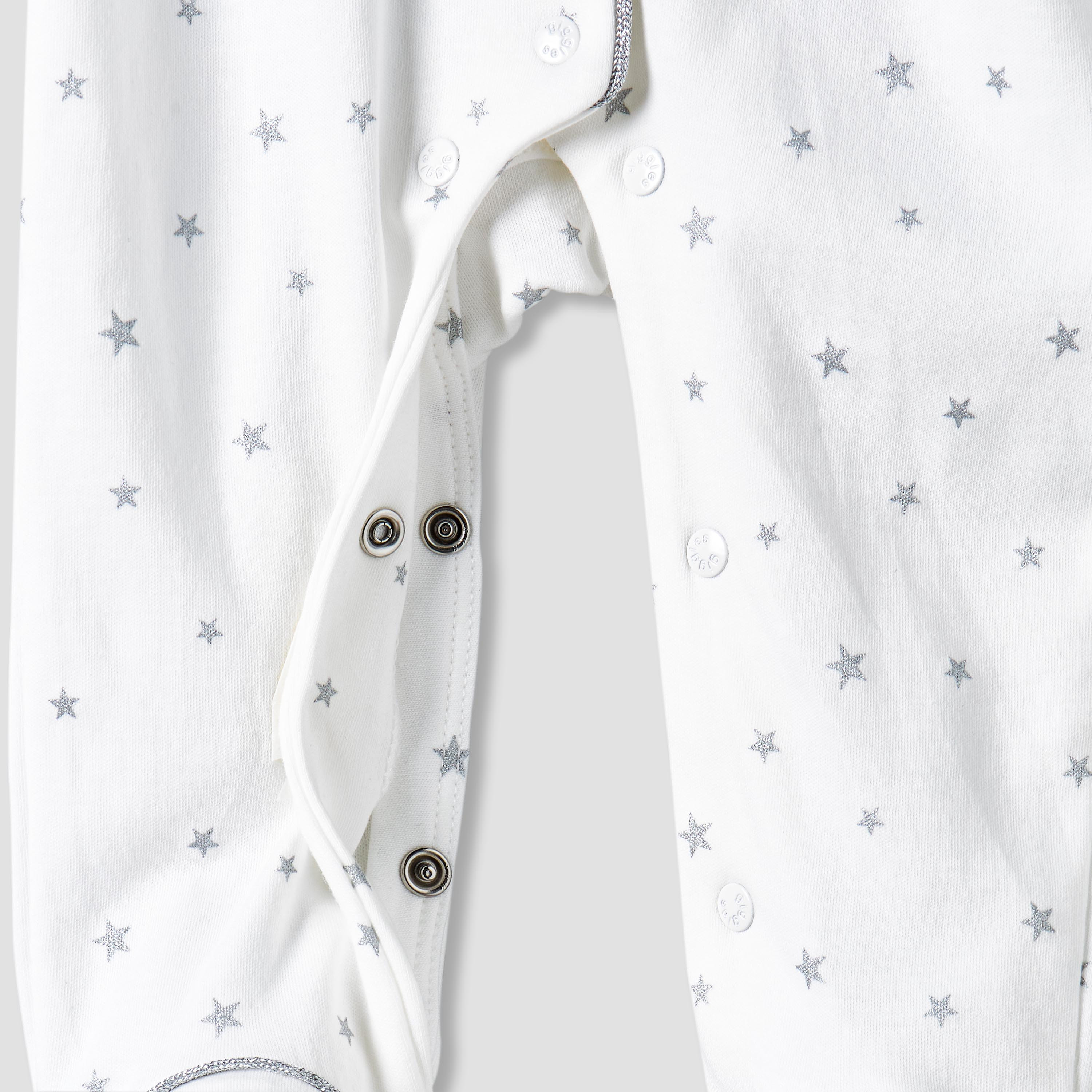 Giggles Cotton Collared Neck Long Sleeve Sleepsuit with Snap Button Closure-baby-girls-clothing-nightwear-sleepsuits-image-5