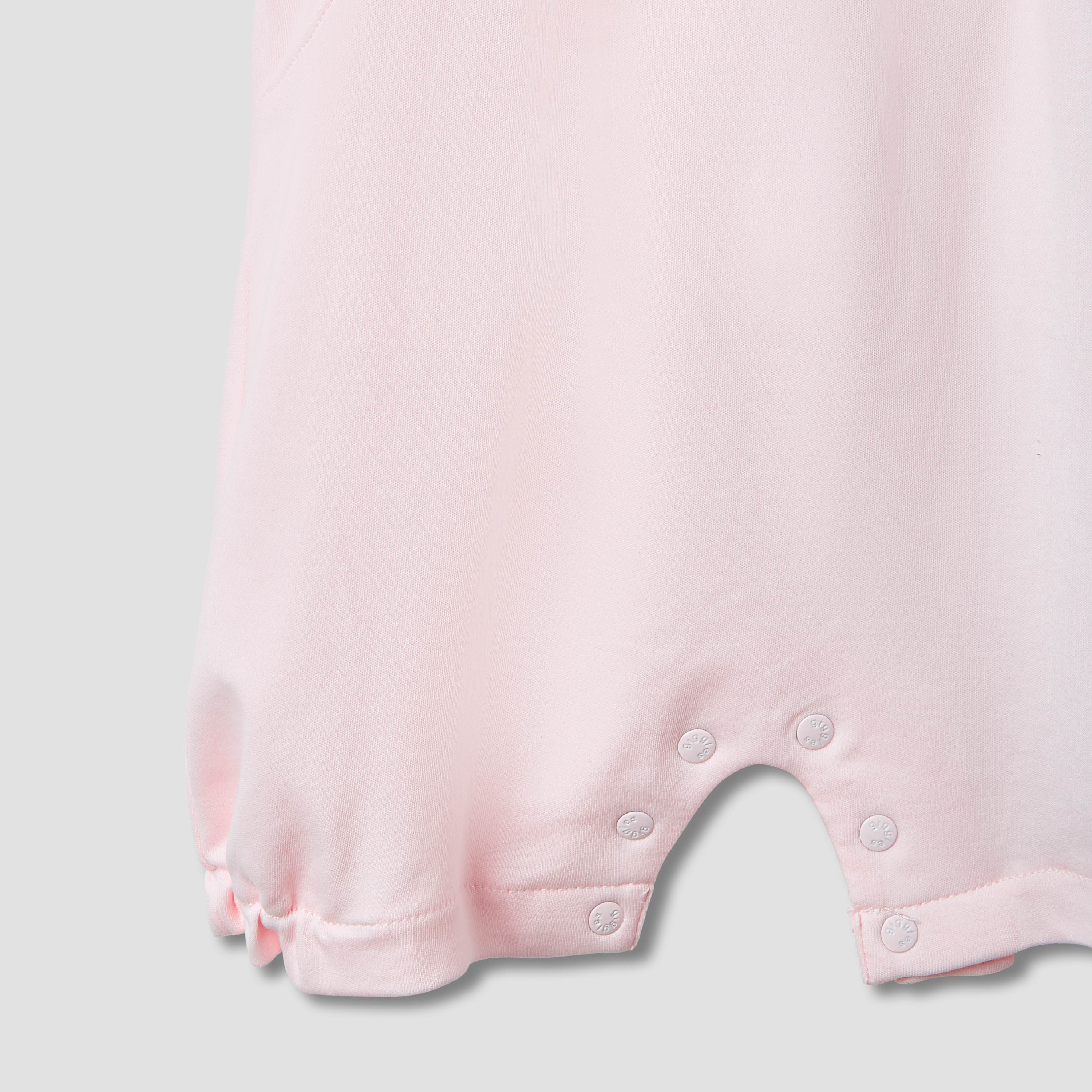 طقم دنغري وتيشيرت مطرز من جيجلز-baby-girls-clothing-setsandcoords-image-4