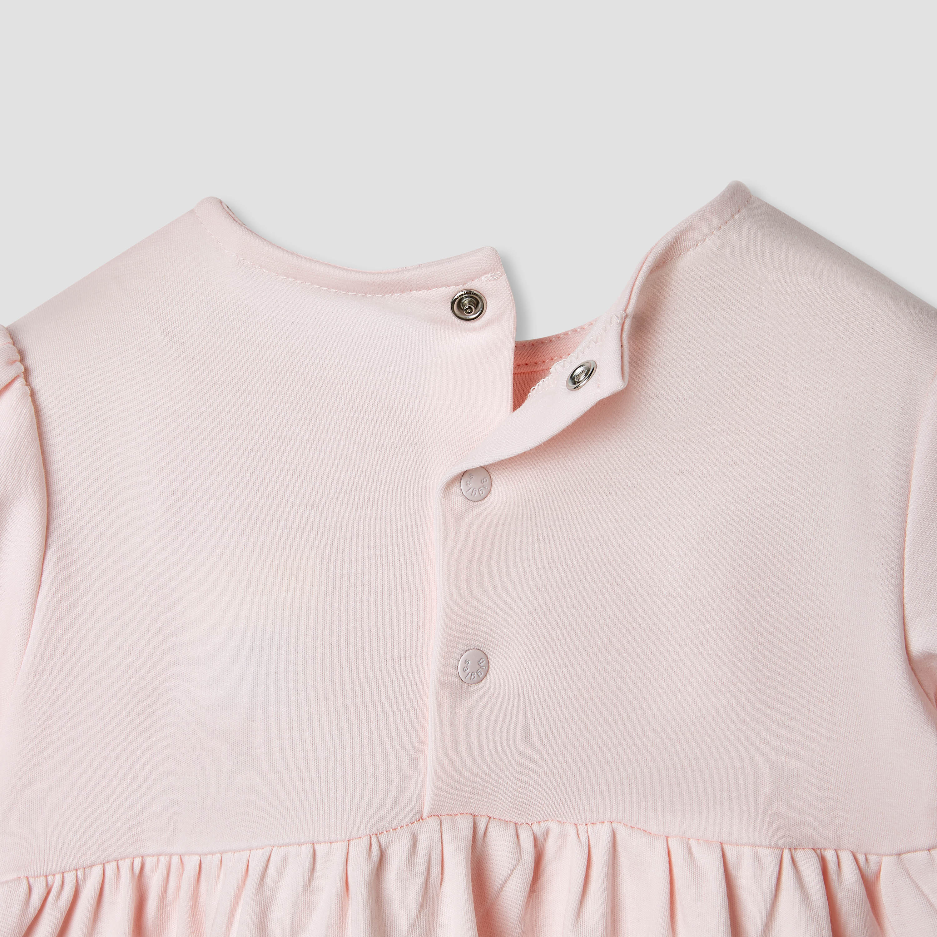 فستان إيه لاين بتفاصيل مدرزة وفيونكة من جيجلز-baby-girls-clothing-dressesandjumpsuits-image-4