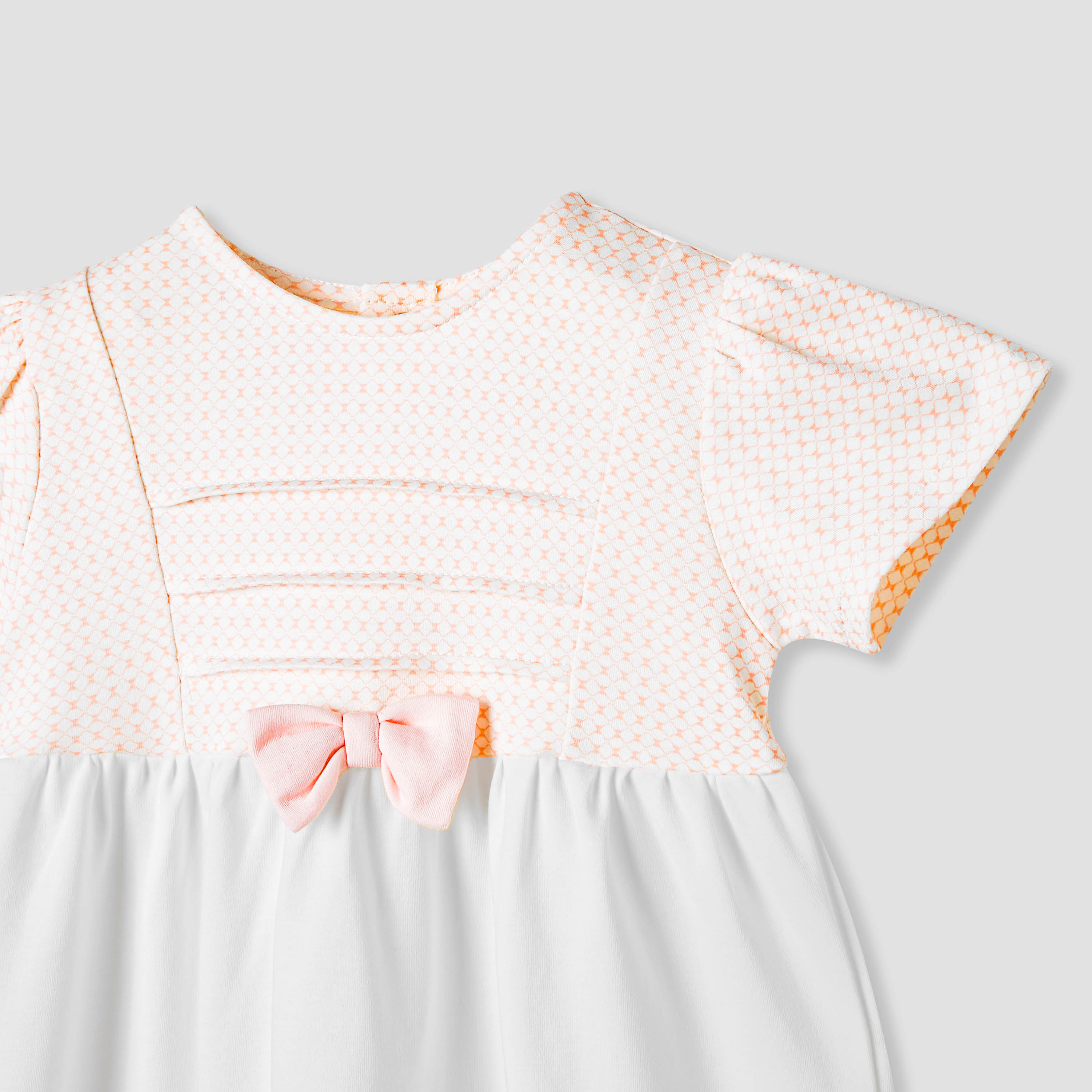 Giggles Printed A-line Dress with Bow Accent-baby-girls-clothing-dressesandjumpsuits-image-3