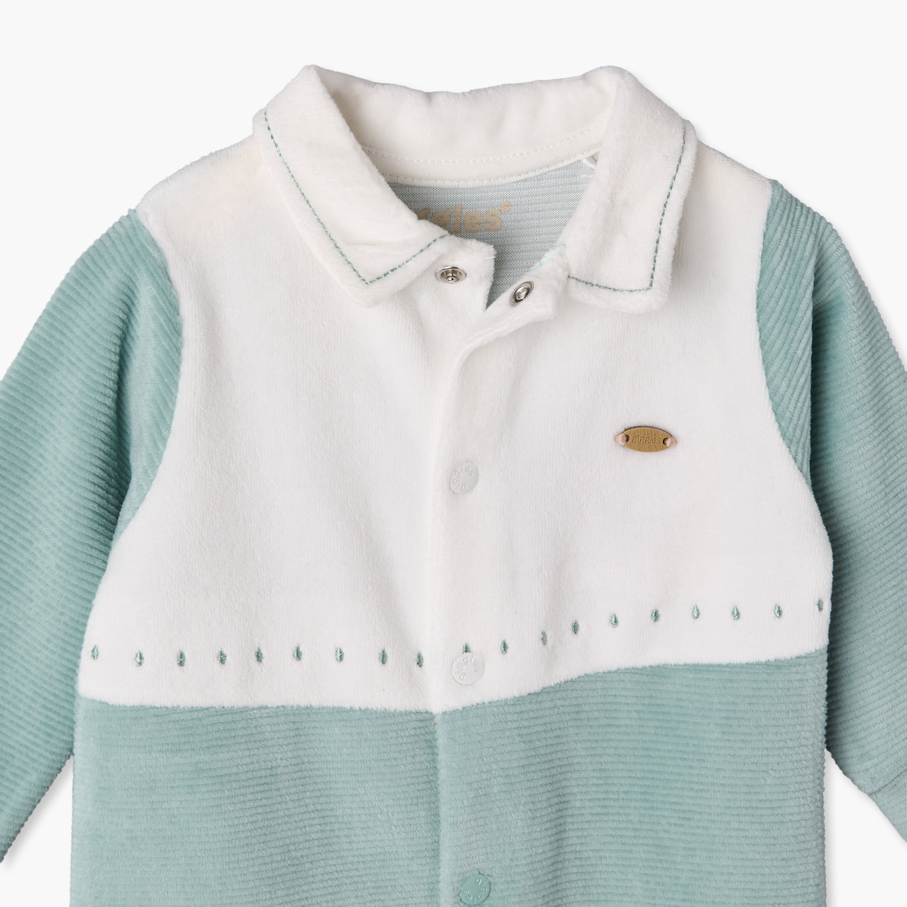 بدلة نوم بياقة عادية وأكمام طويلة بتطريز من جيجلز-baby-boys-clothing-nightwear-sleepsuits-image-4
