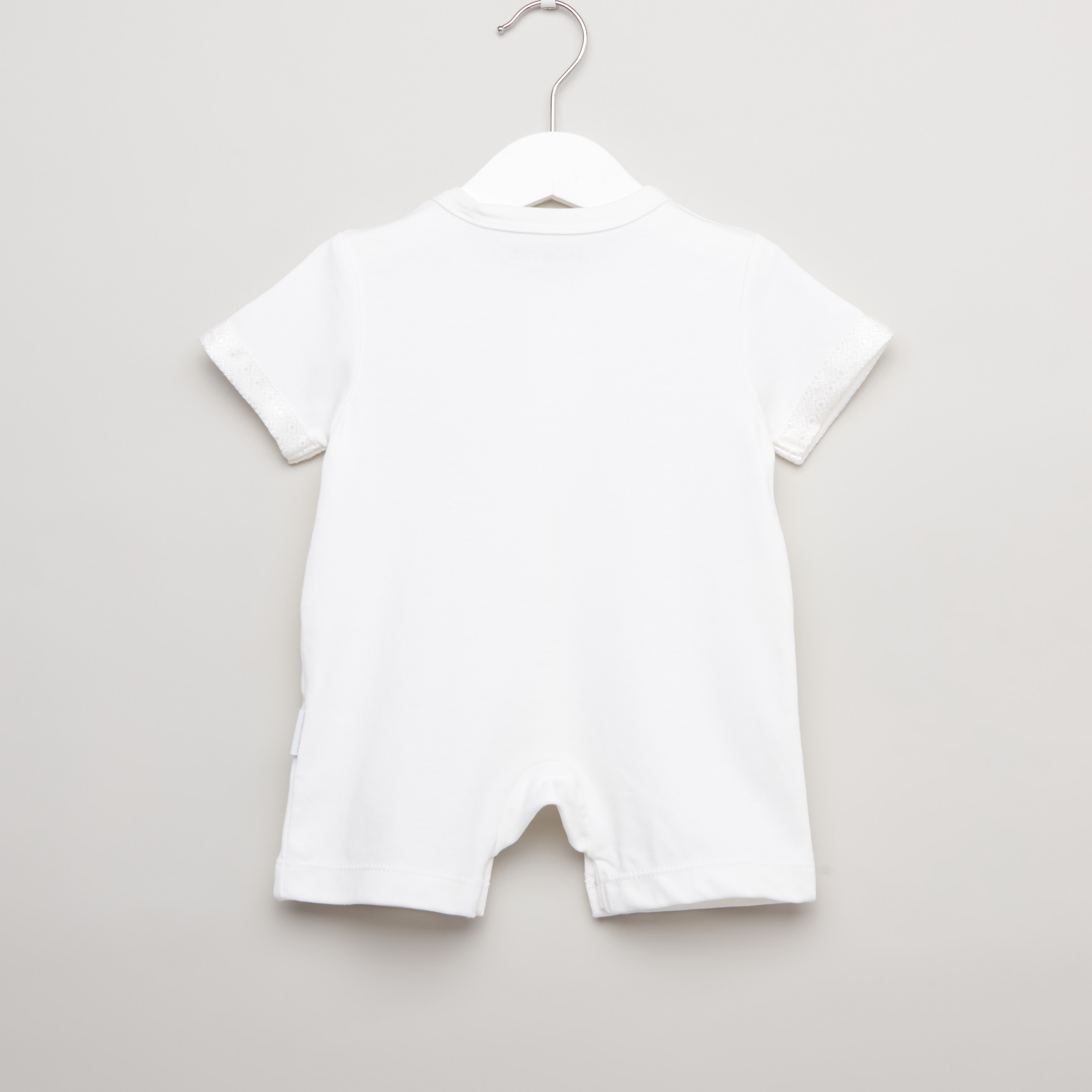 أفرول بأكمام قصيرة وتفاصيل ازرار من جيجلز-baby-boys-clothing-winterwear-rompers-image-4