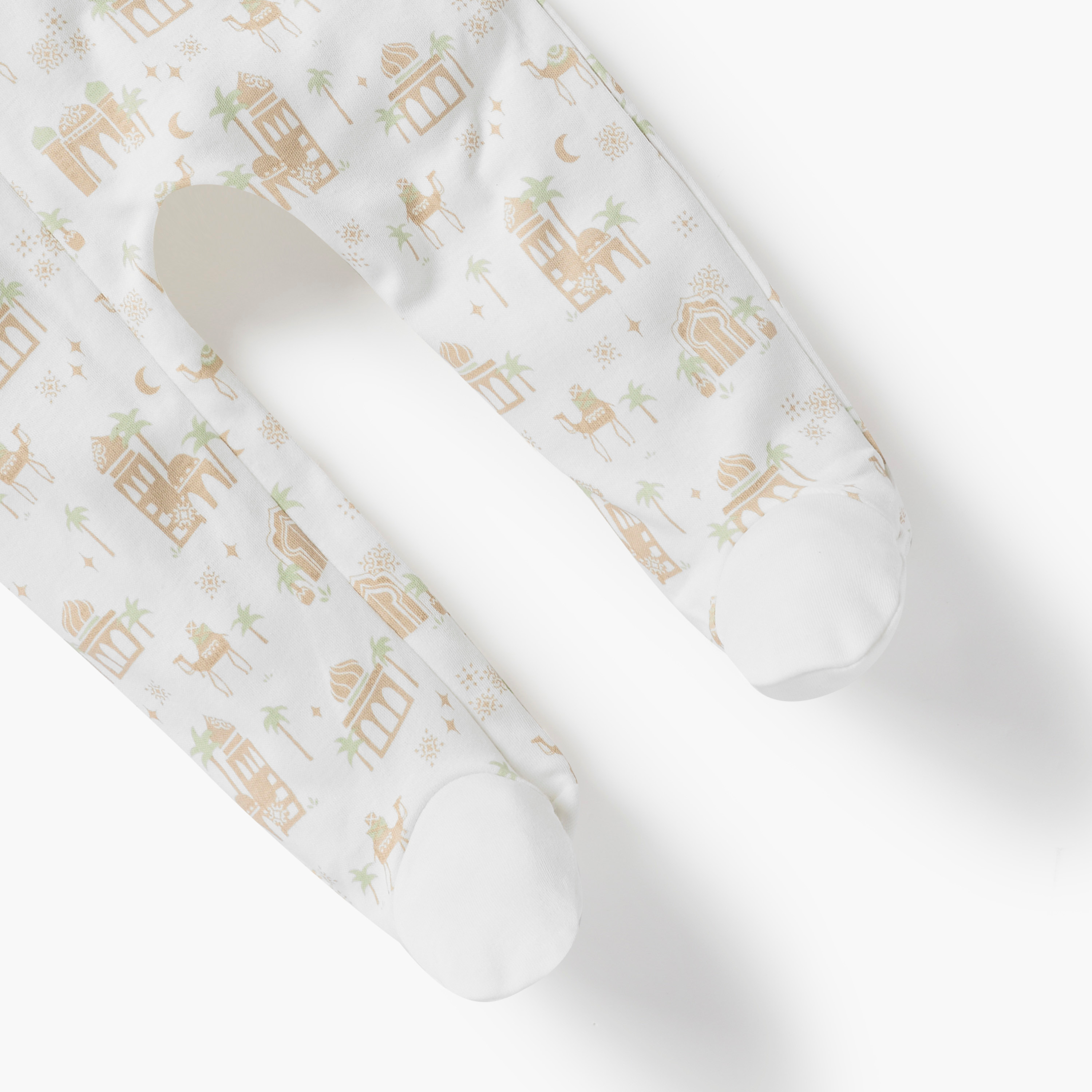 Juniors Printed Closed Foot Sleepsuit with Long Sleeves and Mandarin Collar-baby-boys-clothing-nightwear-sleepsuits-image-4