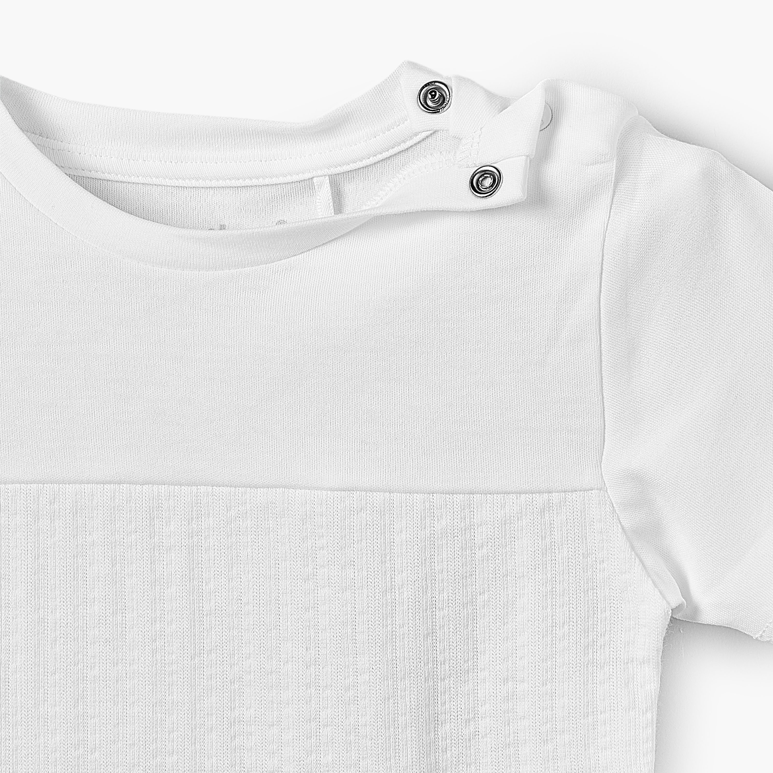 Giggles Round Neck Short Sleeves Bodysuit with Textured Design-baby-boys-clothing-bodysuits-image-4