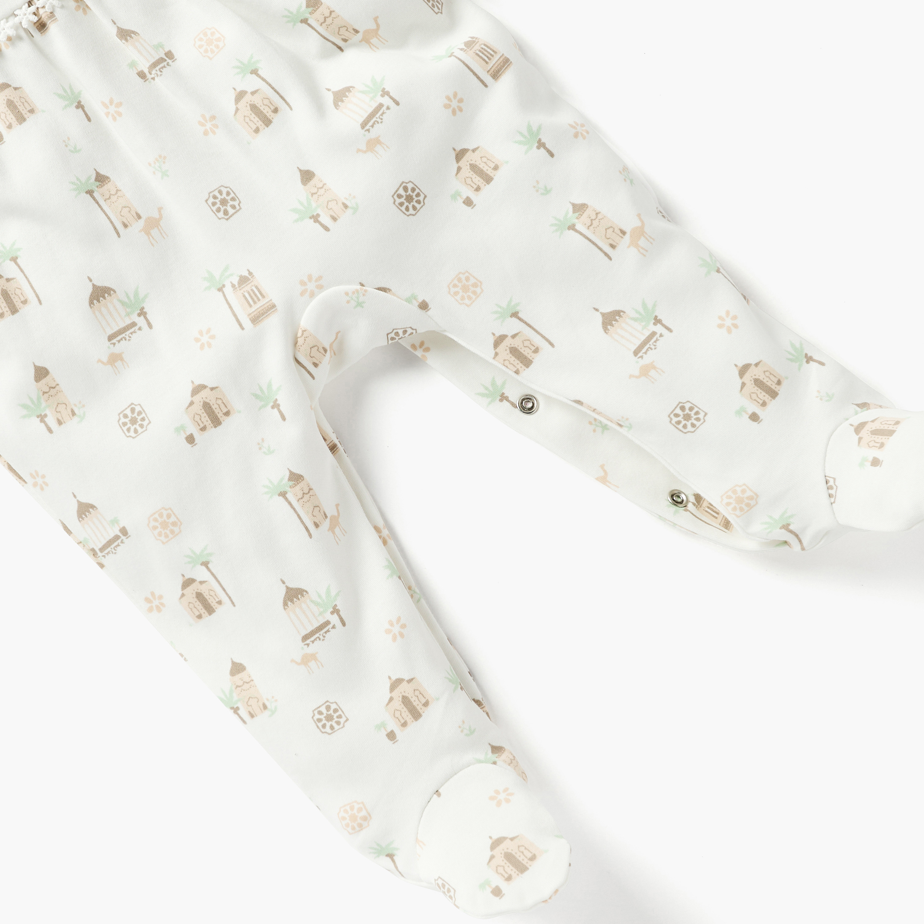 Juniors Printed Closed Feet Sleepsuit with Round Neck and Long Sleeves-baby-girls-clothing-nightwear-sleepsuits-image-4