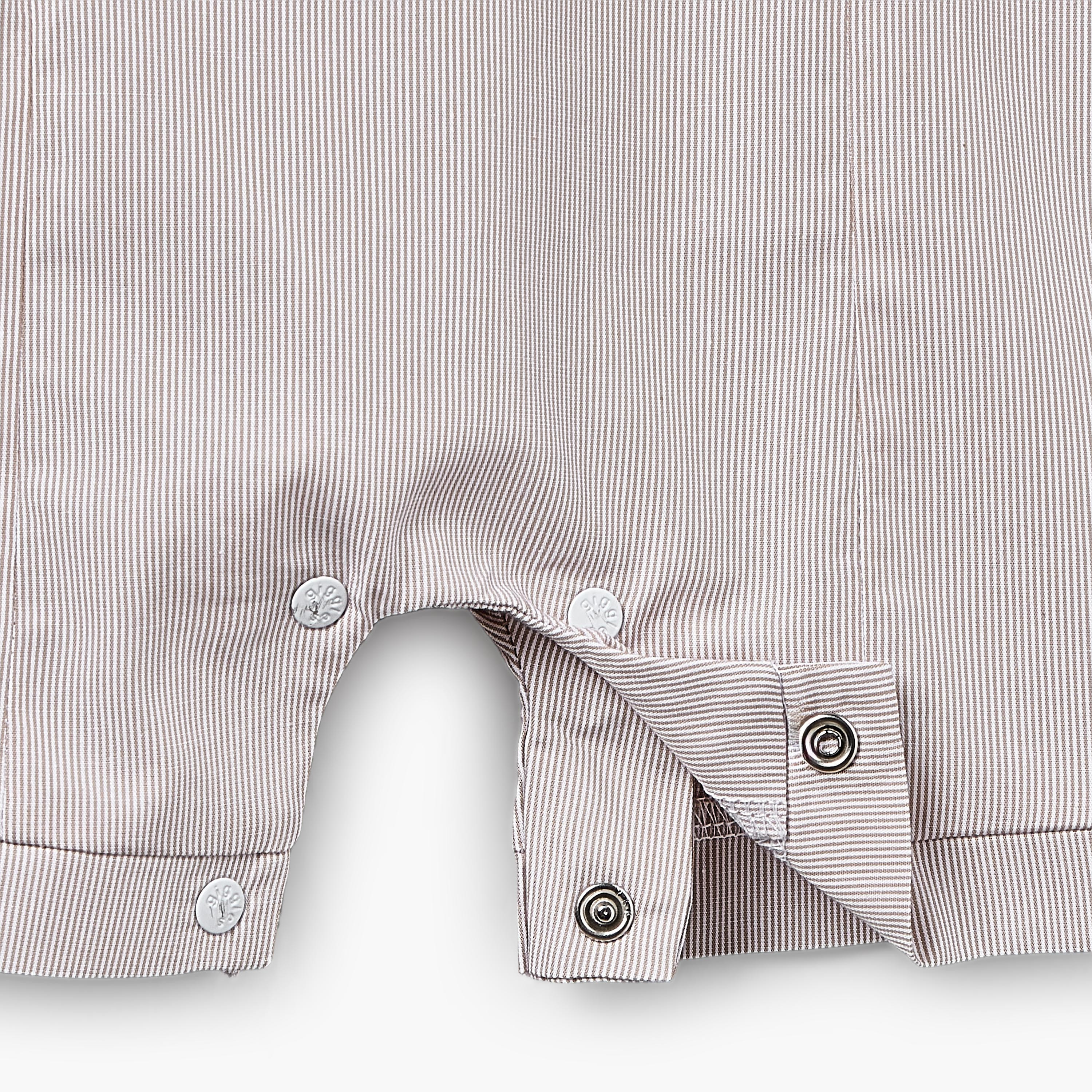 أفرول مخطط بياقة وأكمام قصيرة من جيجلز-baby-boys-clothing-rompers-image-4