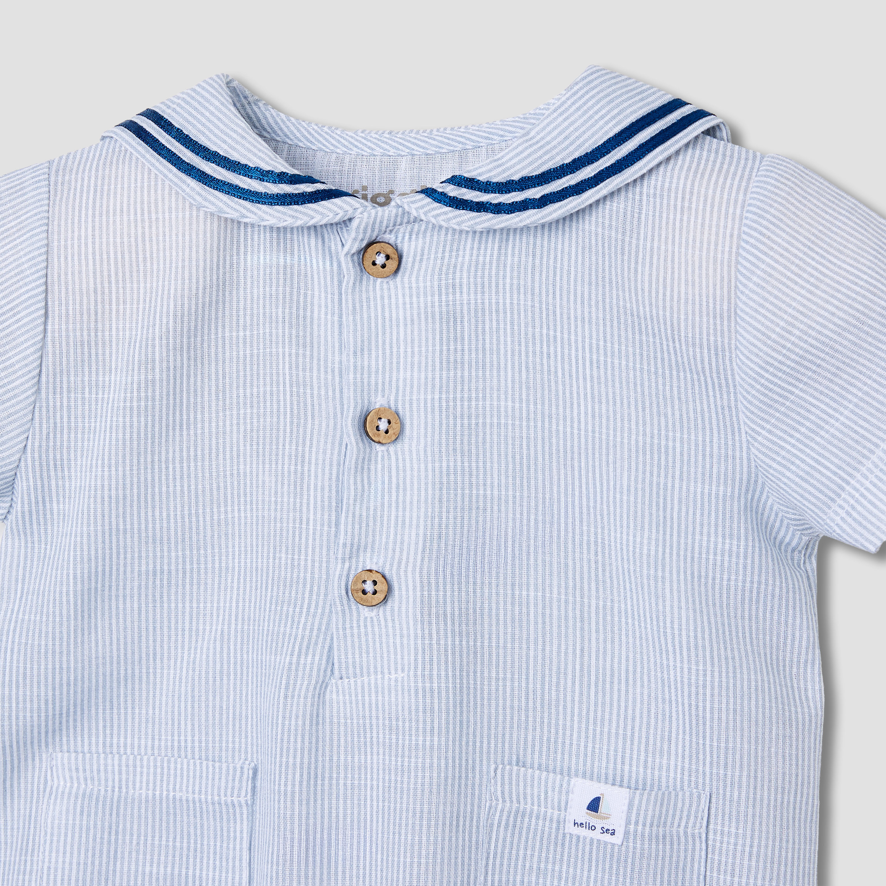 أفرول مقلّم بياقة بحار وأكمام قصيرة من جيجلز-baby-boys-clothing-rompers-image-3