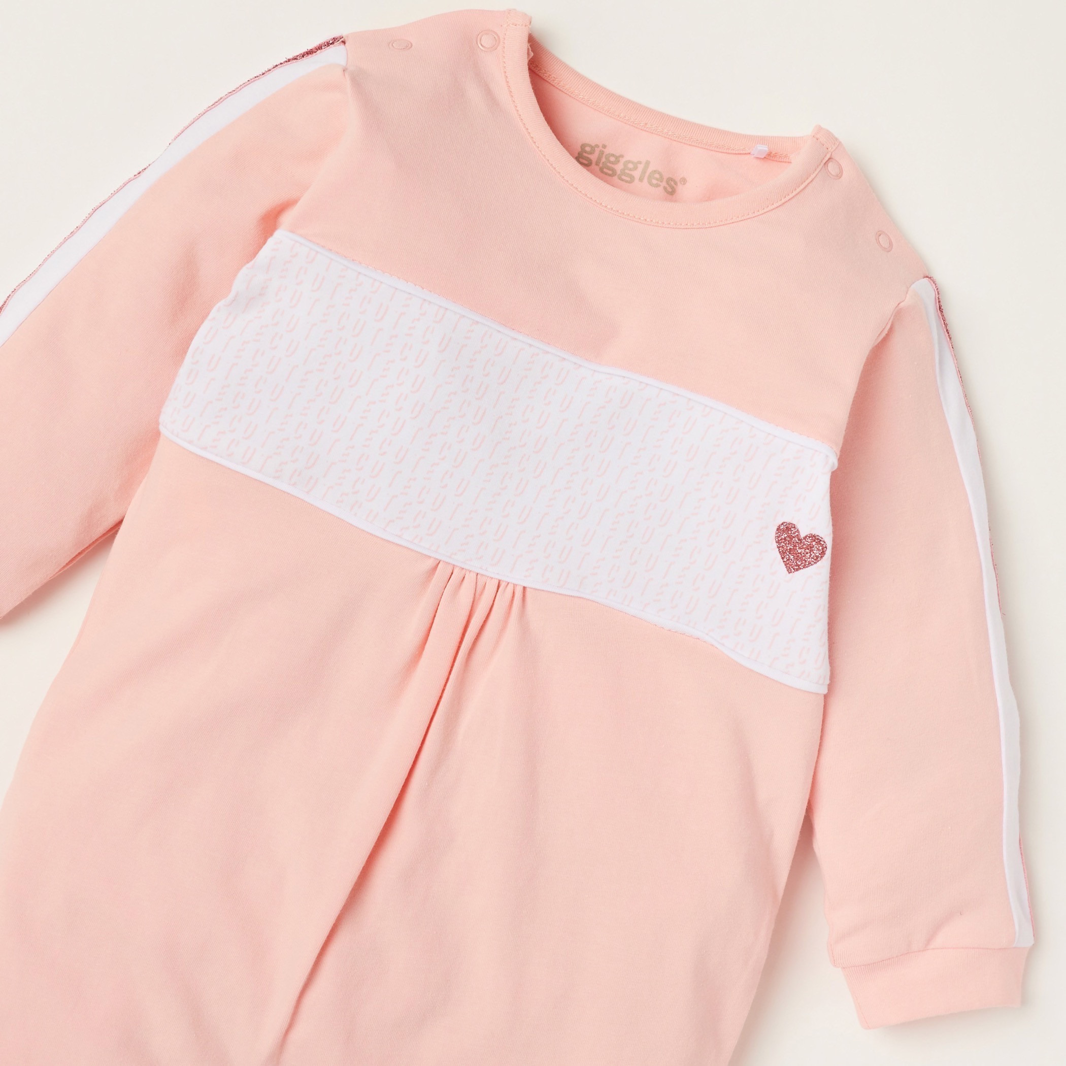 Giggles Round Neck Sleepsuit with Long Sleeves and Button Closure-baby-girls-clothing-nightwear-sleepsuits-image-2