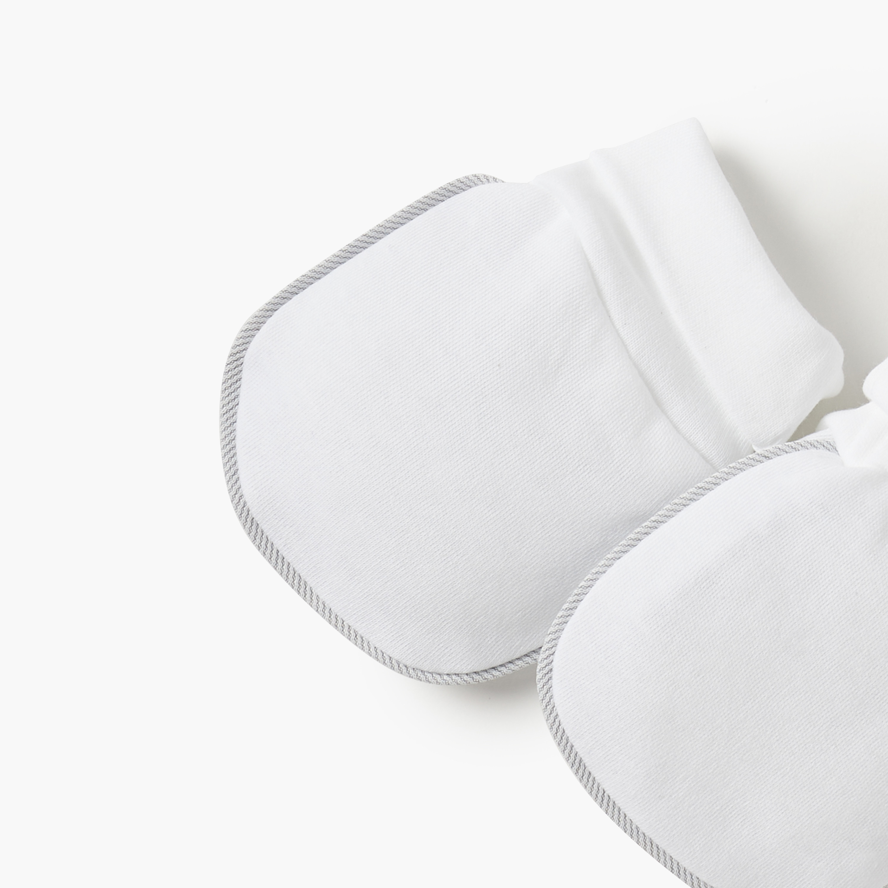 Giggles Piping Detail Mittens-baby-boys-accessories-mittens-image-3