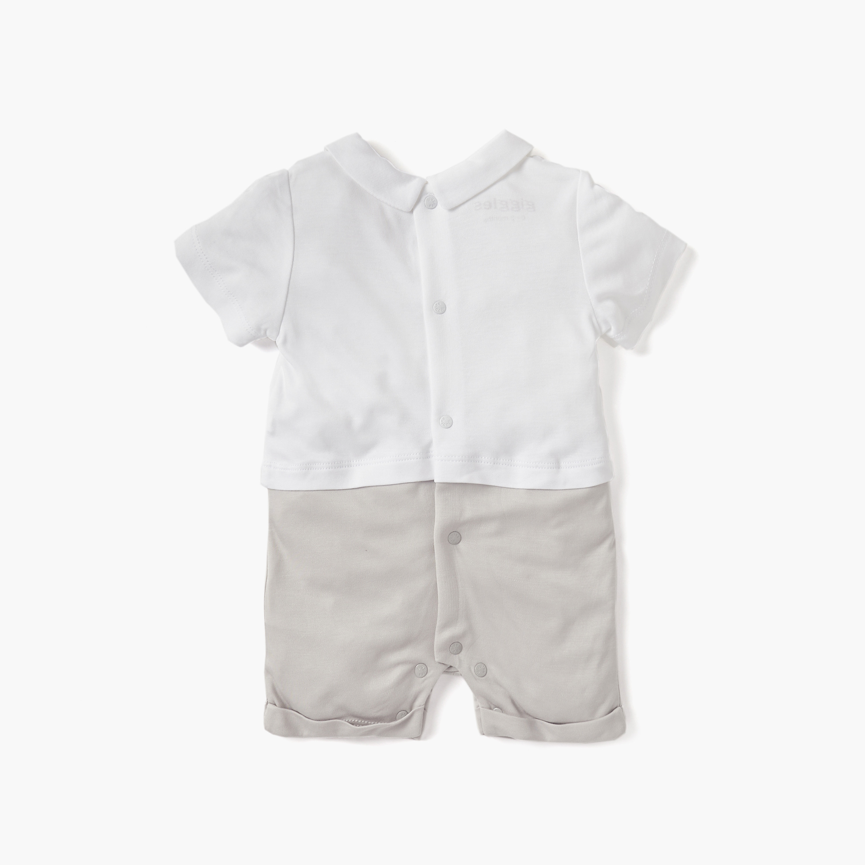 أفرول بطبعات نجمة وأكمام قصيرة وزينة فيونكة من جيجلز-baby-boys-clothing-rompers-image-4