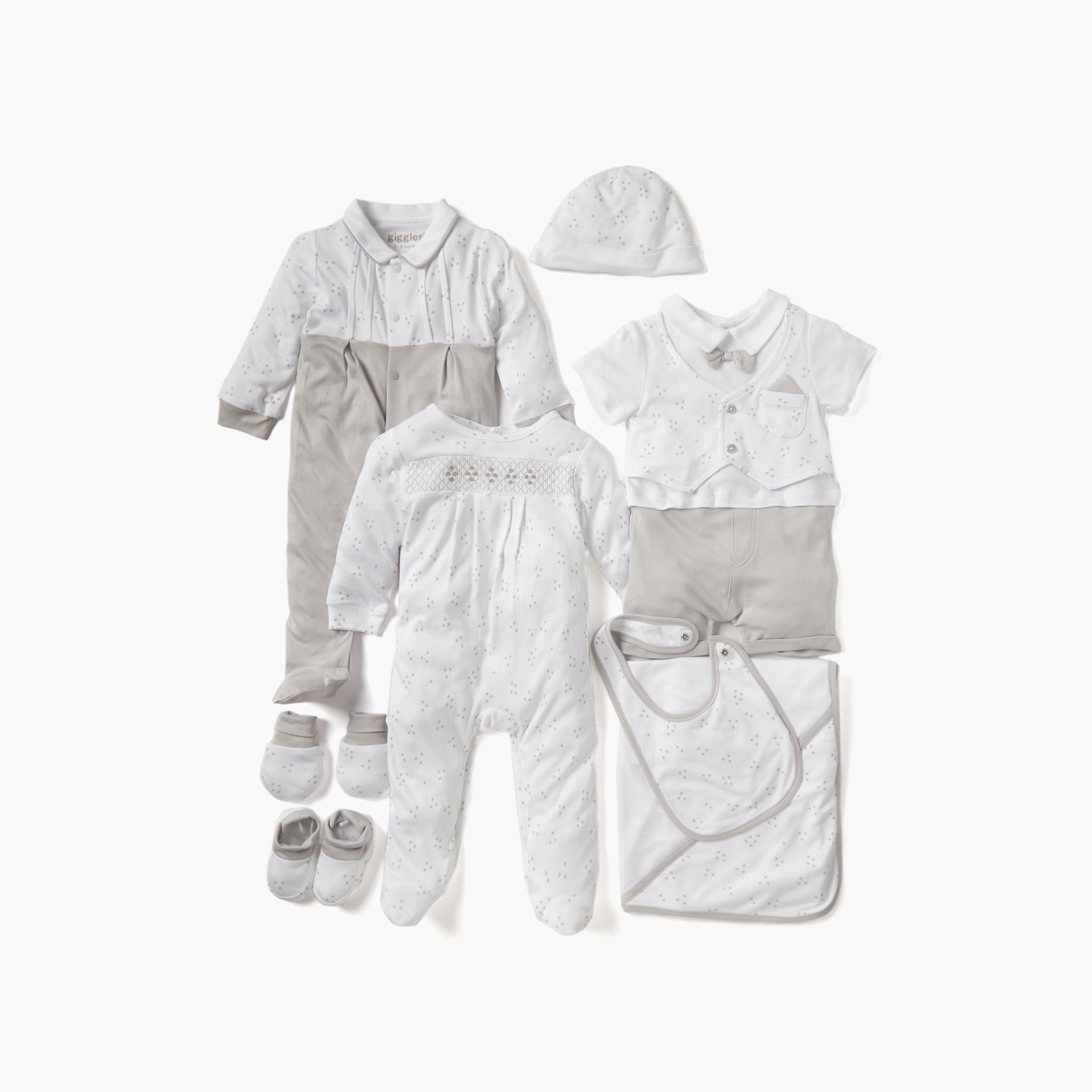 أفرول بطبعات نجمة وأكمام قصيرة وزينة فيونكة من جيجلز-baby-boys-clothing-rompers-image-1