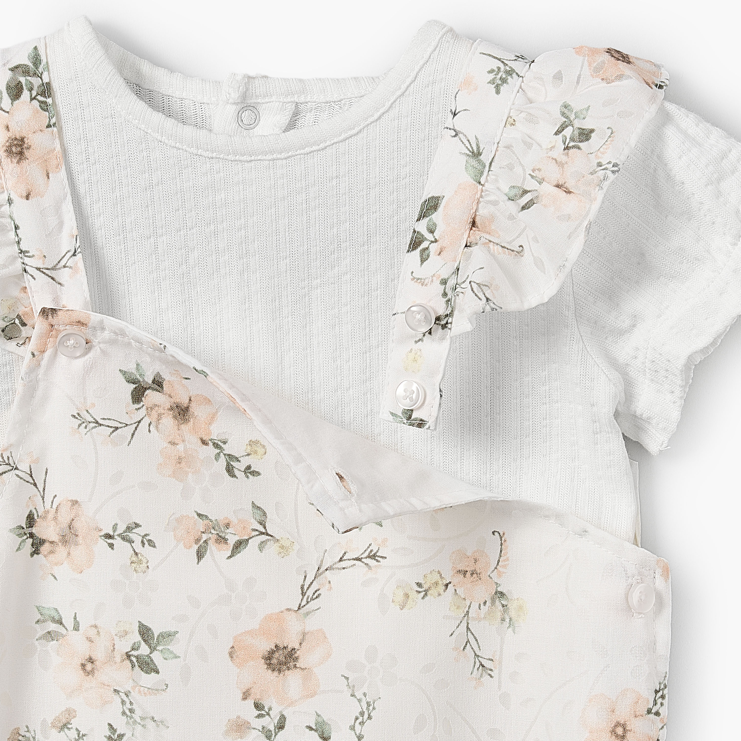 Giggles Round Neck Short Sleeves T-shirt and Dungaree Set with Floral Print-baby-girls-clothing-setsandcoords-image-4