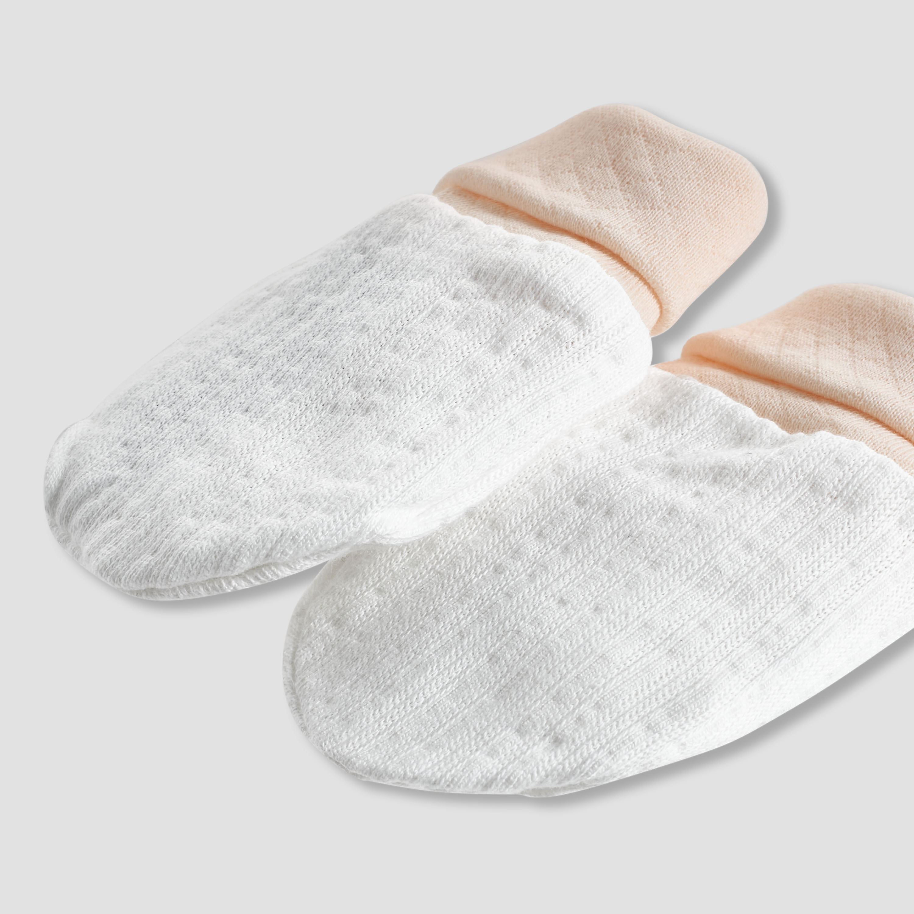 Giggles Mittens with Textured Design, 0-36 months-baby-girls-accessories-mittens-image-3