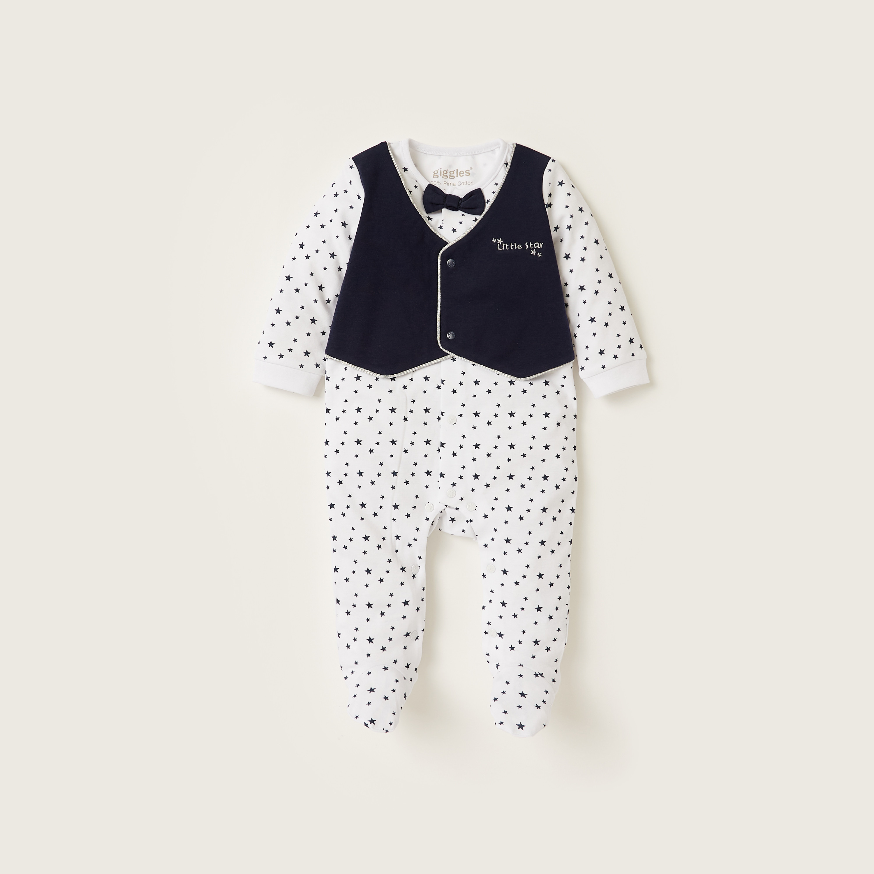 مجموعة طقم نوم مغلق القدمين بطبعات ومريلة 3 قطع من جيجلز-baby-boys-clothing-setsandcoords-image-3