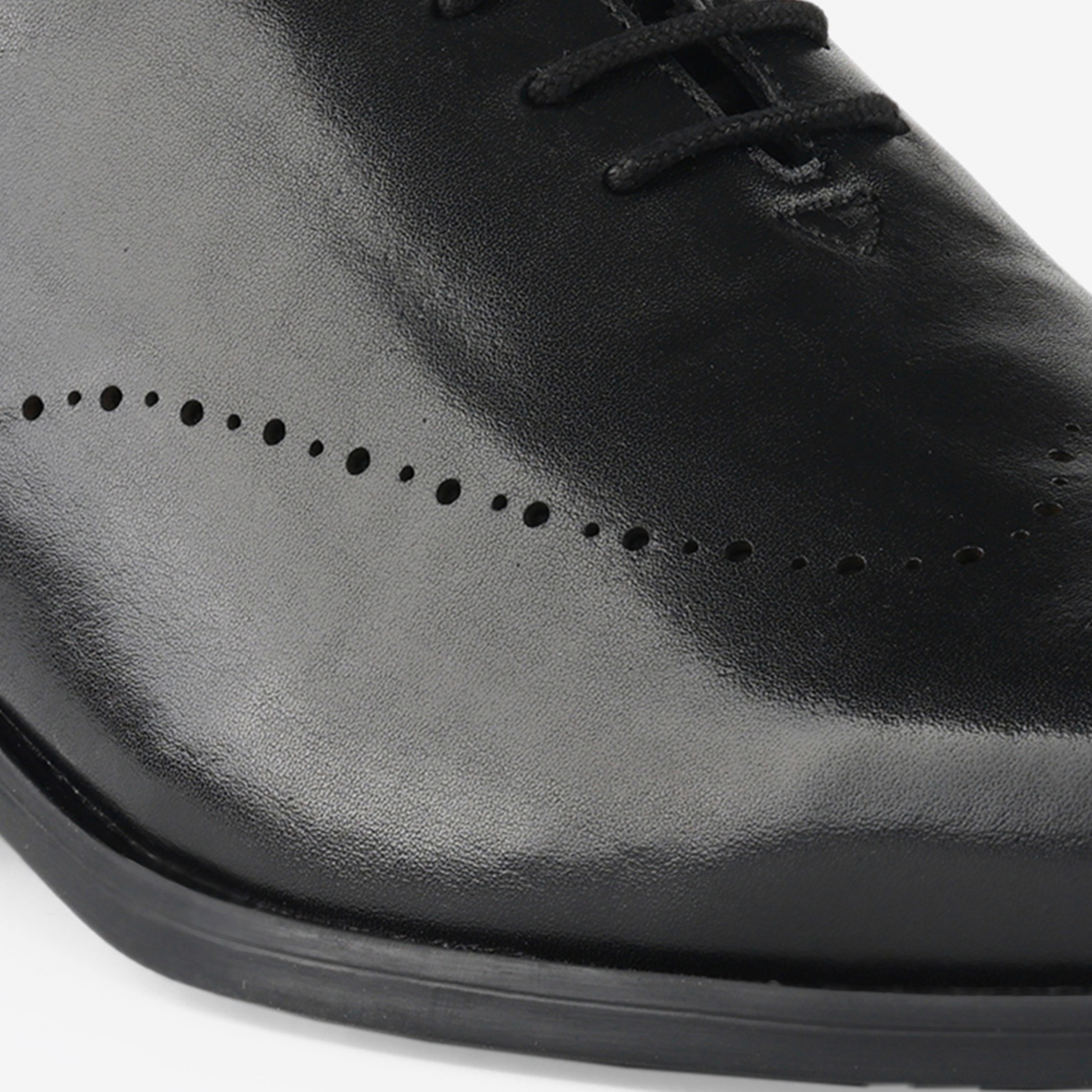 حذاء بروغ للرجال برباط إغلاق من إل بي إل من شوإكسبرس-men-shoes-formalshoes-image-4