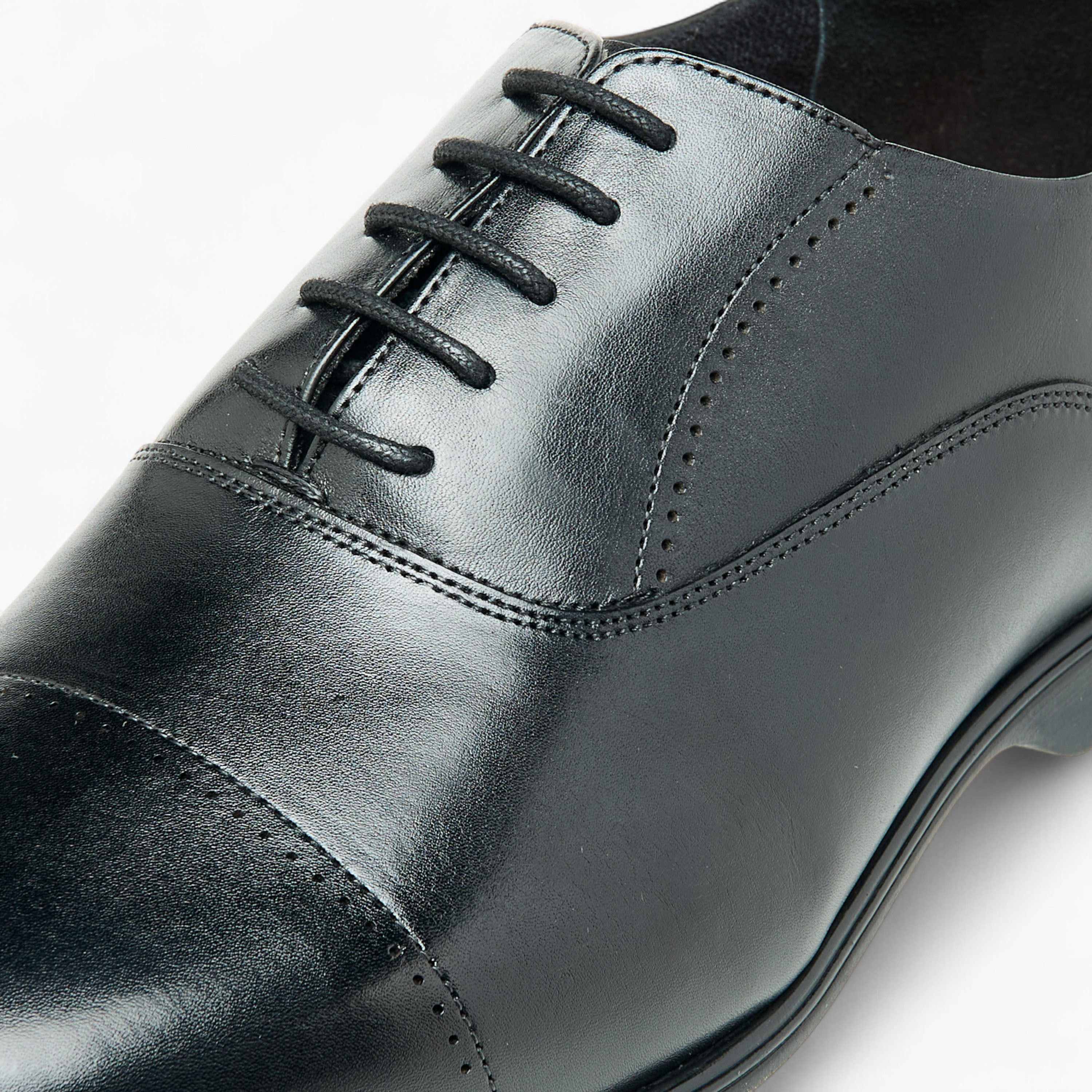 حذاء أوكسفورد جلد سادة برباط من لو كونفورت -men-shoes-formalshoes-image-4