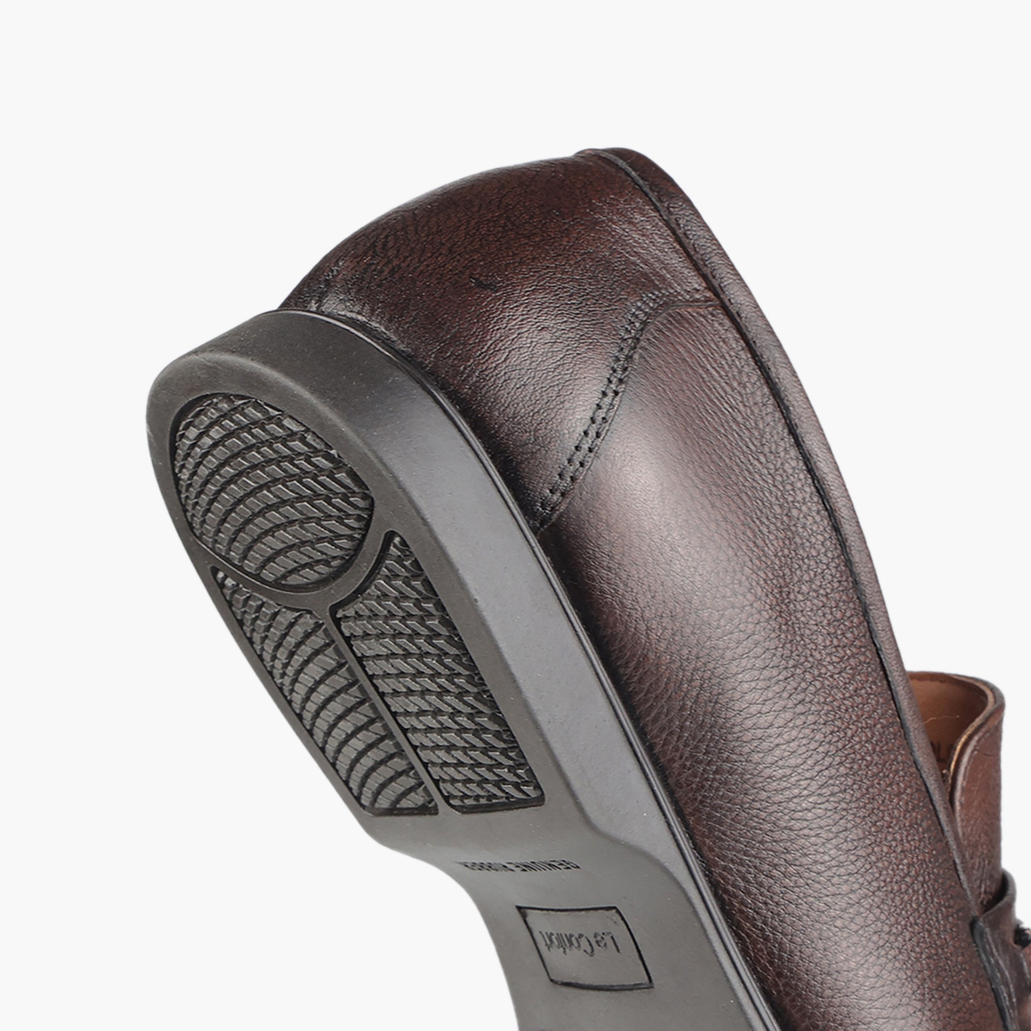 Le Confort Men Genuine Leather Slip-On Loafers-men-shoes-loafersandmoccasins-image-5