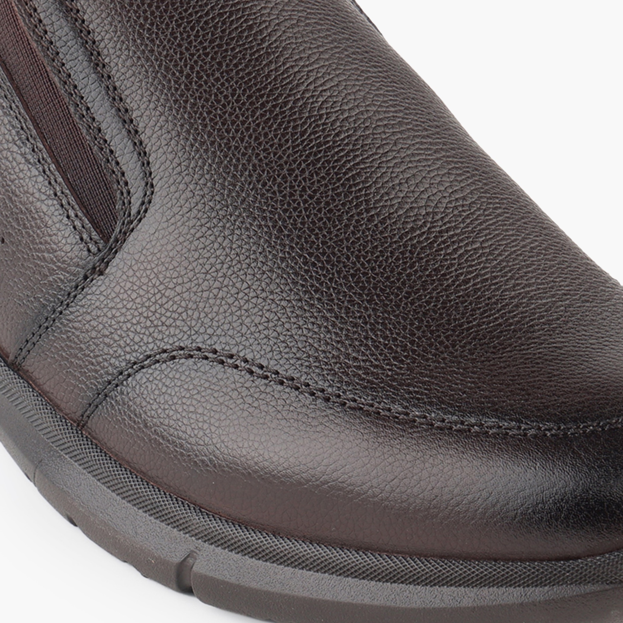 Le Confort Men Genuine Leather Slip-On Loafers-men-shoes-loafersandmoccasins-image-4
