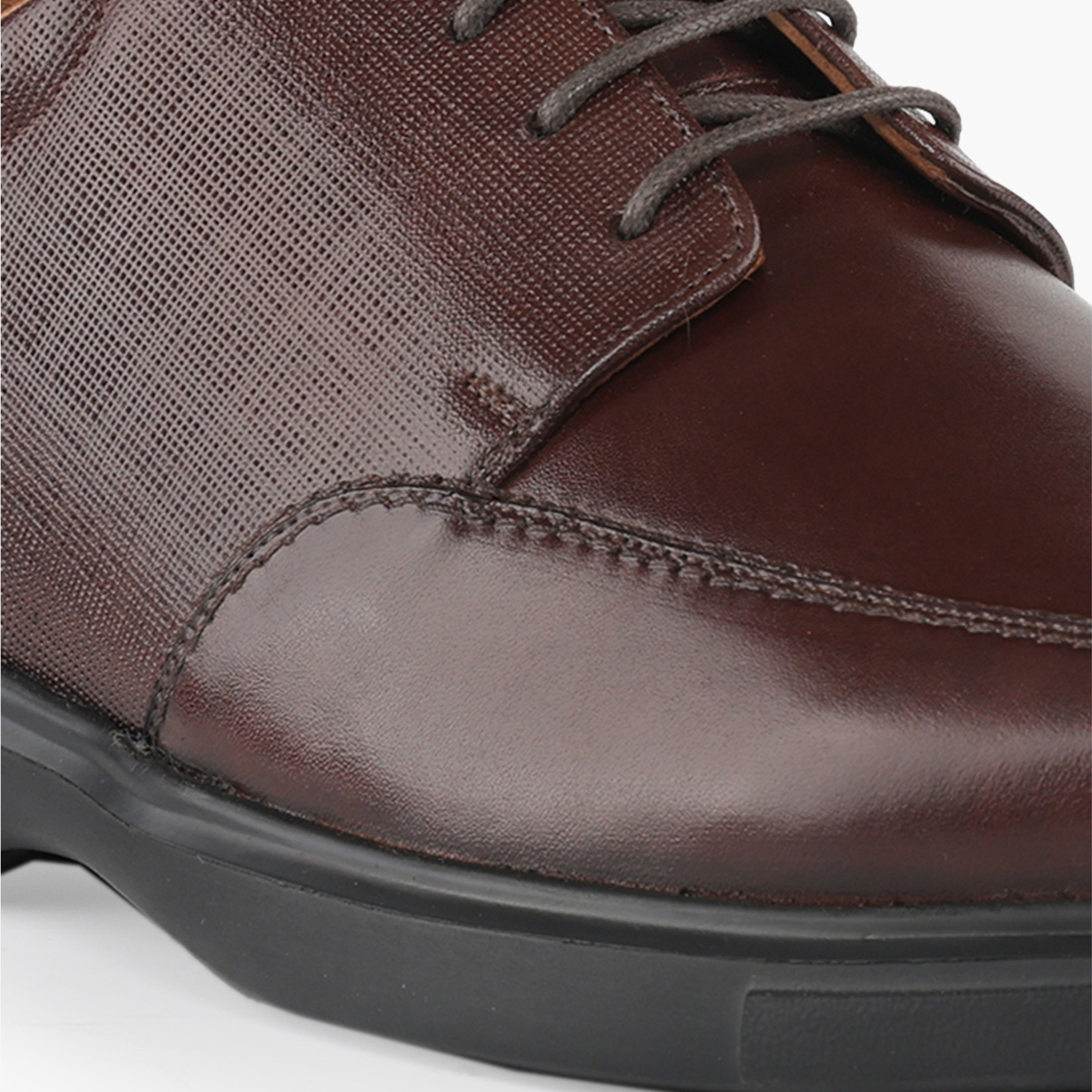 حذاء ديربي جلد برباط للرجال من لو كونفورت-men-shoes-formalshoes-image-4